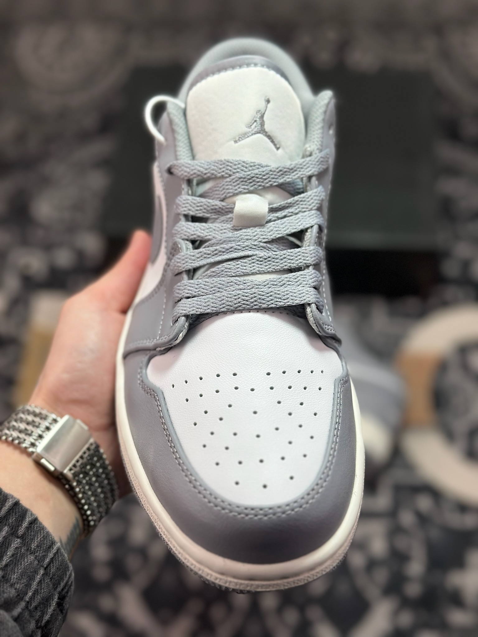 A8220 原装级别Air Jordan 1 Retro Low OG 白灰 553558-053-Chinese UA Cheap High Quatity Brand Clothes Bags handbags Sneakers wholesale wholesaler seller from China Factory suppliers Fashion Clothing Shoes best Quality Beautiful Price A8220 原装级别Air Jordan 1 Retro Low OG 白灰 553558-053