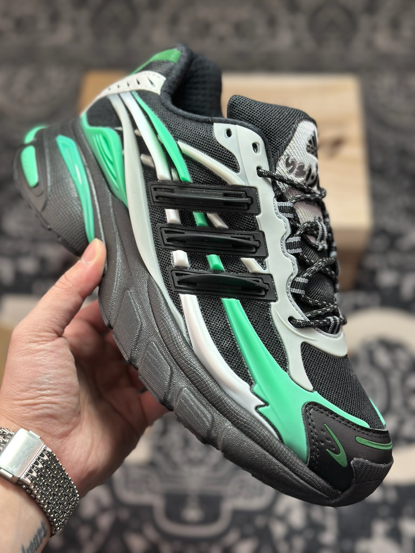 B5280 原装级别 外贸爆款 Pharrell x AD Adistar Jellyfish 联名款低帮复古风老爹鞋 JP9276