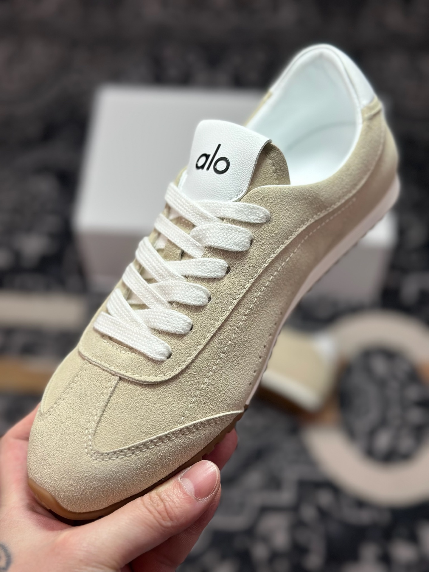 Alo Yoga Sunset Low Sneaker 日落系列低帮阿甘T头复古风德训薄底百搭休闲运动鞋麂皮