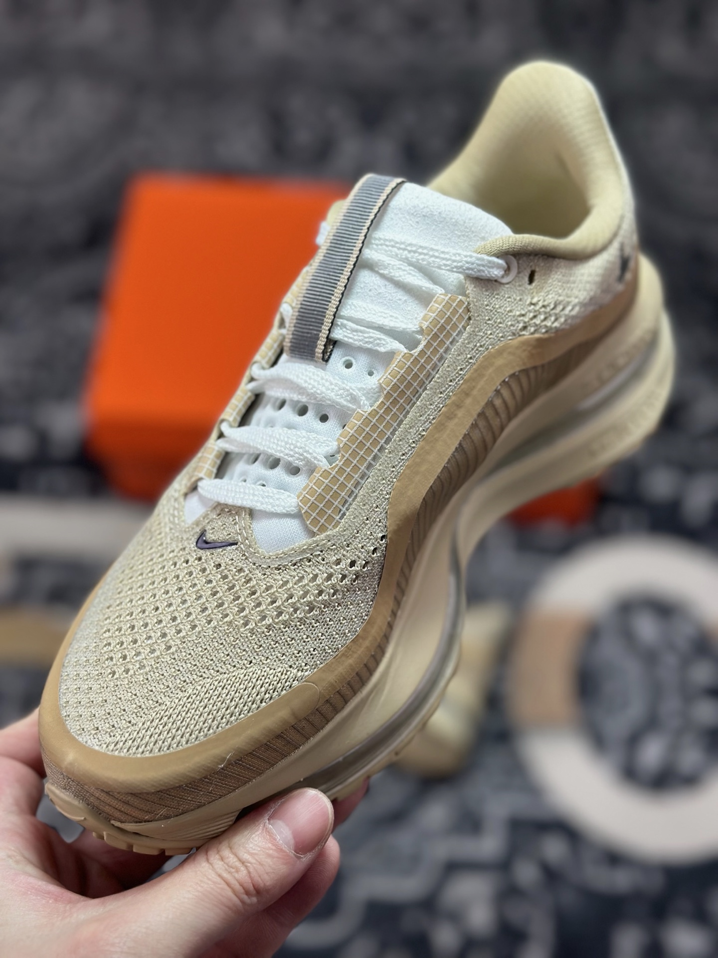 原装级别 NIKE PEGASUS PREMIUM耐克飞马公路跑步鞋 IH4369-200