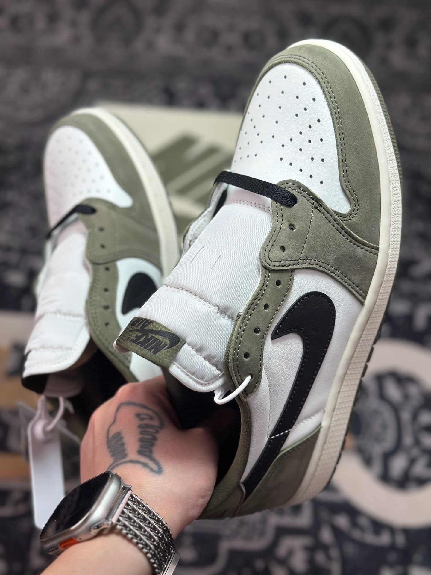 B0240 原装级别 Fragment x TS x Air Jordan 1 Low 三方联名低帮板鞋 HQ6998-200