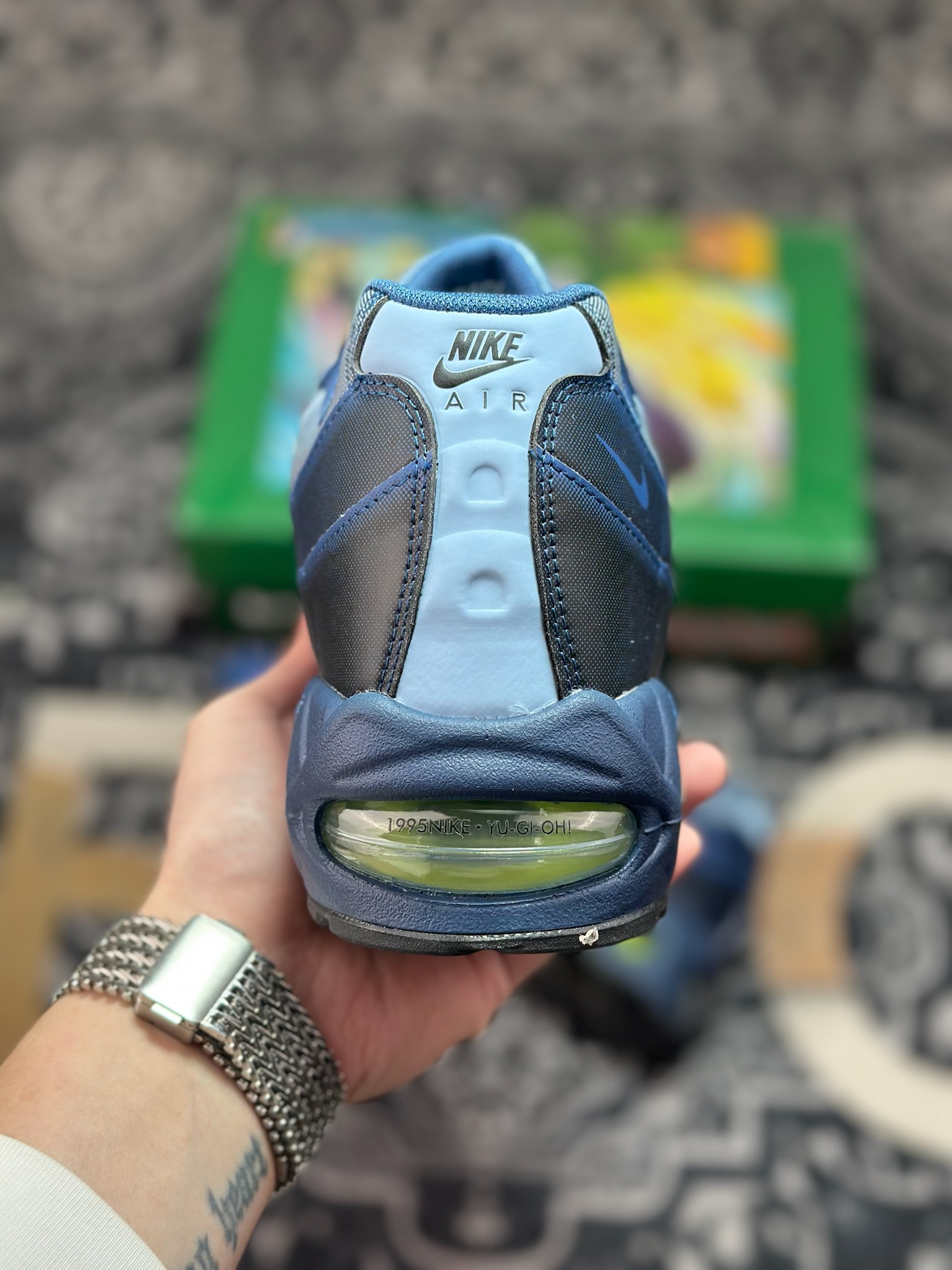 C2380 Yu-Gi-Oh x NK Air Muscle 95 游戏王联名联名款低帮休闲运动鞋 II7404-400-Chinese UA Cheap High Quatity Brand Clothes Bags handbags Sneakers wholesale wholesaler seller from China Factory suppliers Fashion Clothing Shoes best Quality Beautiful Price C2380 Yu-Gi-Oh x NK Air Muscle 95 游戏王联名联名款低帮休闲运动鞋 II7404-400