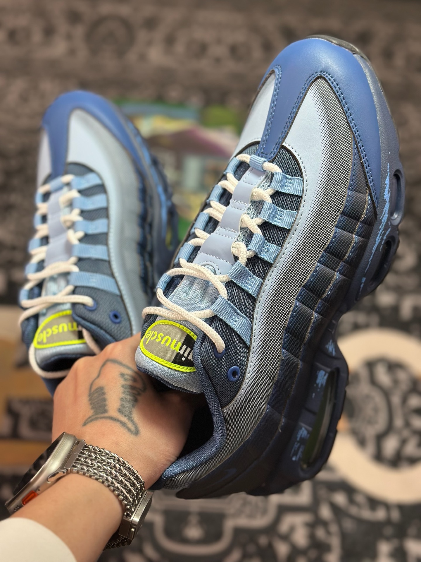 C2380 Yu-Gi-Oh x NK Air Muscle 95 游戏王联名联名款低帮休闲运动鞋 II7404-400-Chinese UA Cheap High Quatity Brand Clothes Bags handbags Sneakers wholesale wholesaler seller from China Factory suppliers Fashion Clothing Shoes best Quality Beautiful Price C2380 Yu-Gi-Oh x NK Air Muscle 95 游戏王联名联名款低帮休闲运动鞋 II7404-400