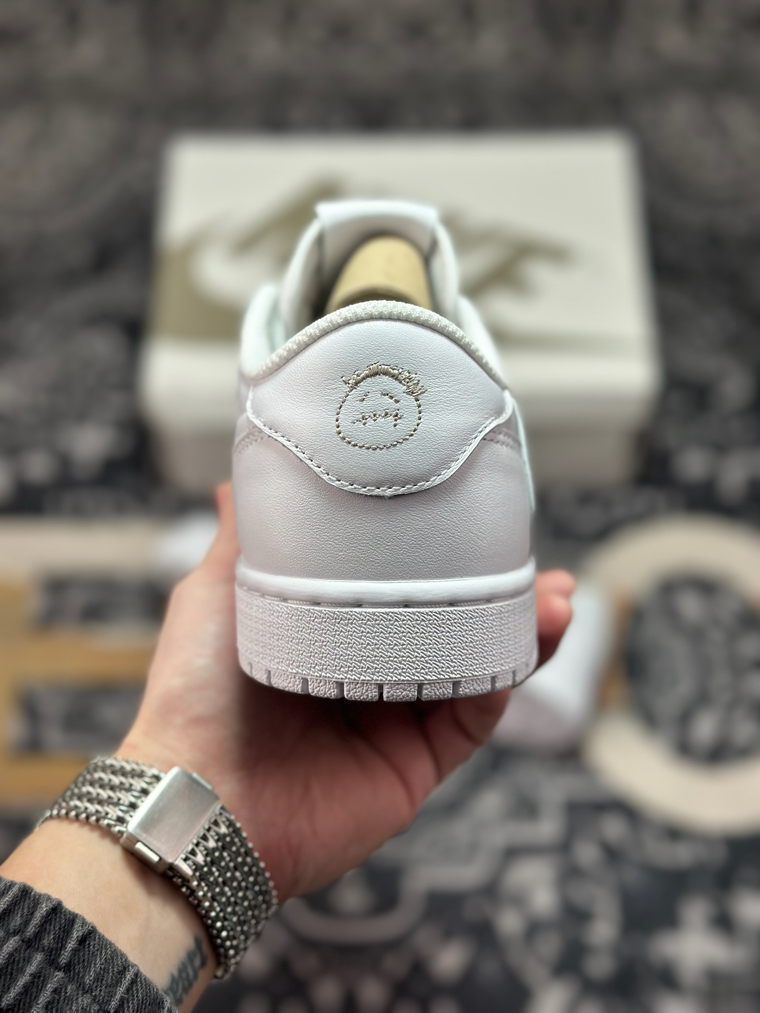 B9350 优选 原装级别 Fragment x TS x Air Jordan 1 Low 三方联名低帮倒钩板鞋 TD1228-111