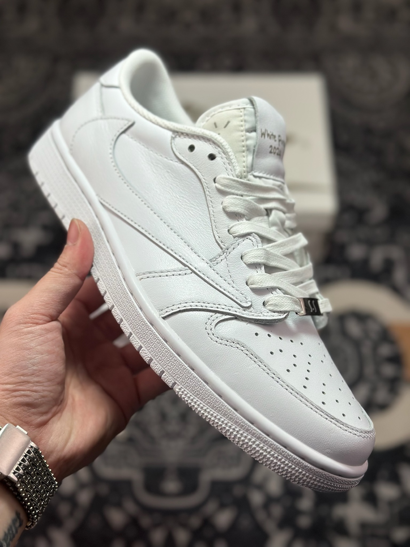 B9350 优选 原装级别 Fragment x TS x Air Jordan 1 Low 三方联名低帮倒钩板鞋 TD1228-111