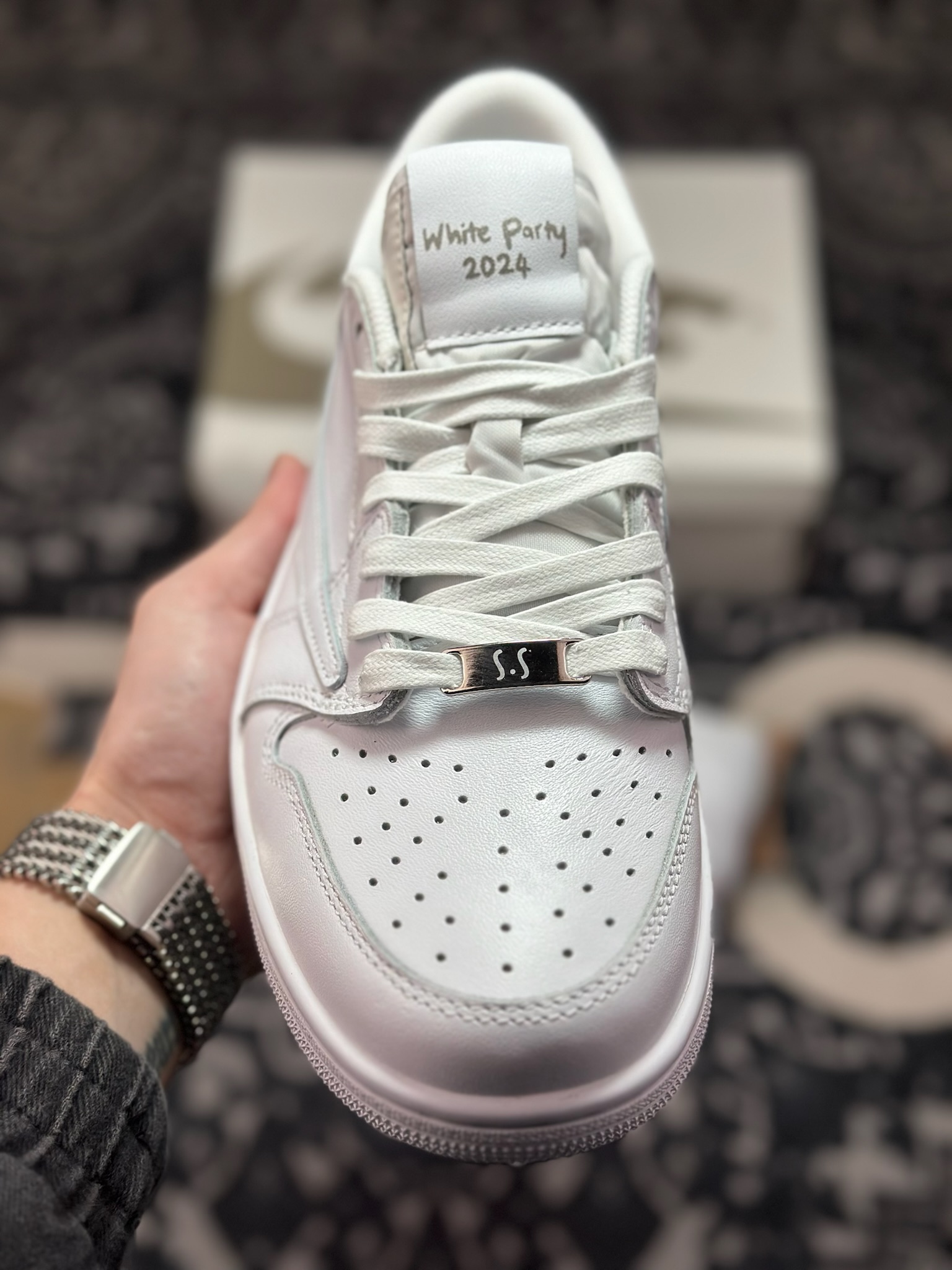 B9350 优选 原装级别 Fragment x TS x Air Jordan 1 Low 三方联名低帮倒钩板鞋 TD1228-111