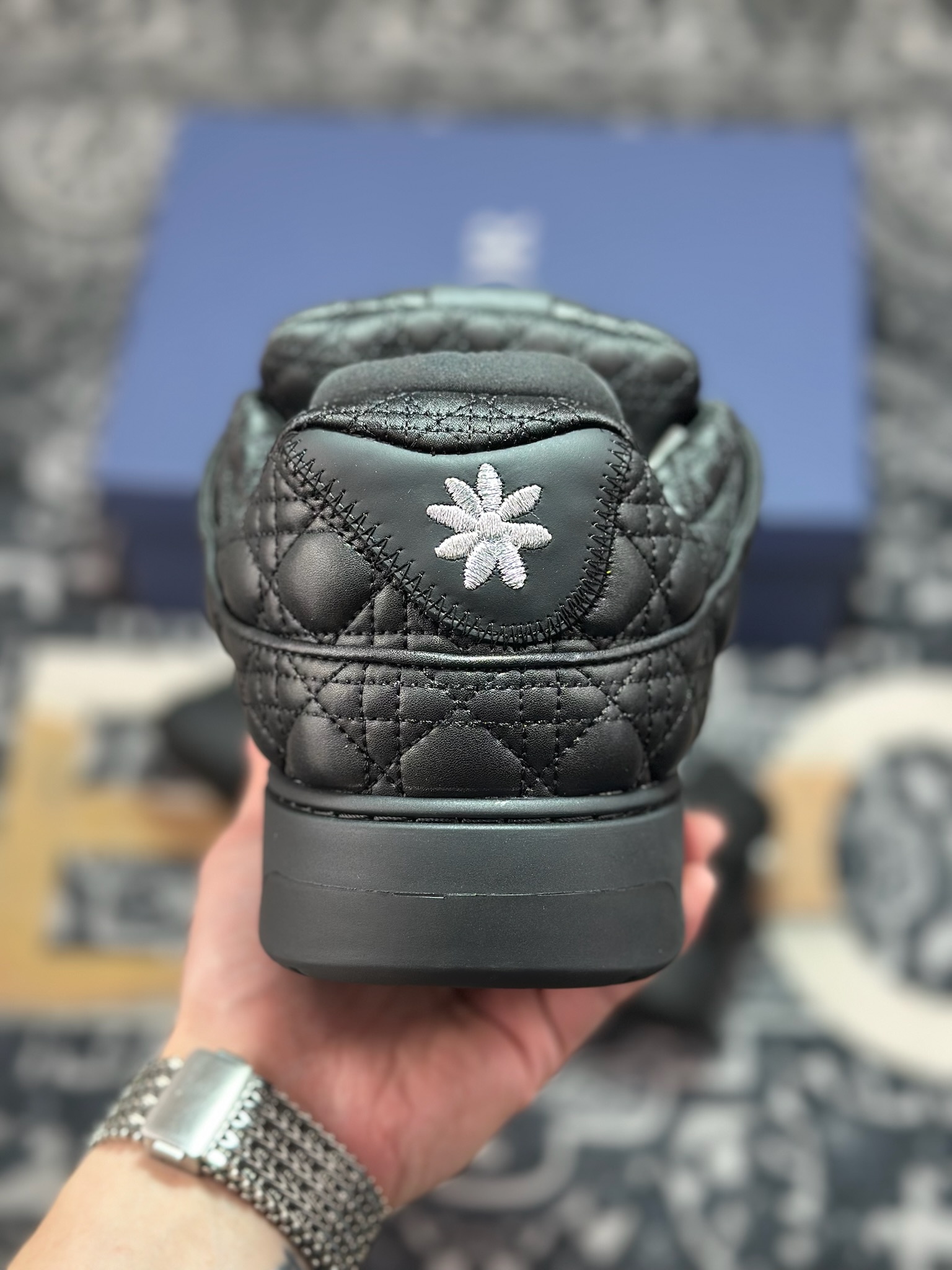 D7530 优选 原装级别 外贸版本 ERL x DIOR迪奥 B9S 皮革 藤格纹 花卉图案刺绣 时尚板鞋