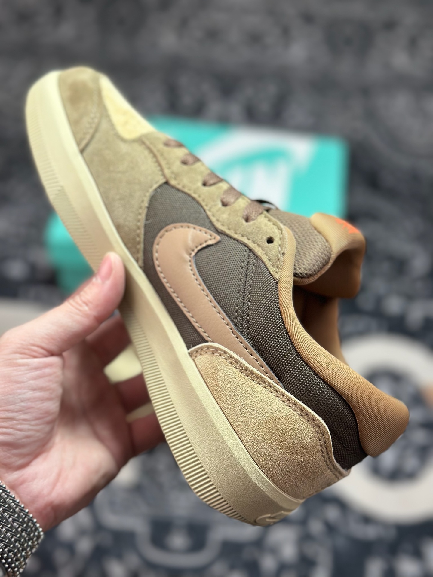 原厂级别 NK SB Force 58 棕色 复古胶底低帮街头运动滑板鞋 DV5477-201