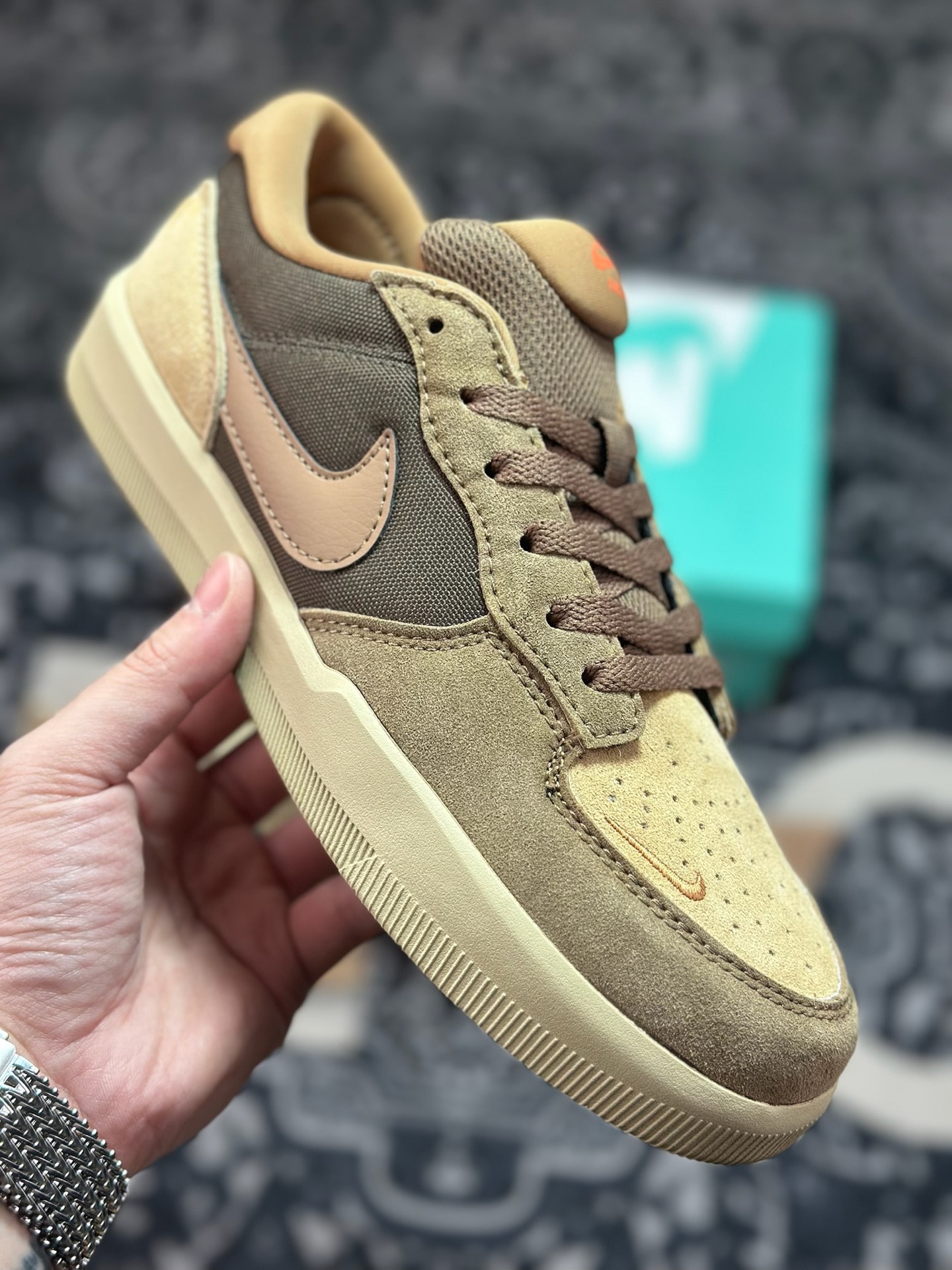 原厂级别 NK SB Force 58 棕色 复古胶底低帮街头运动滑板鞋 DV5477-201