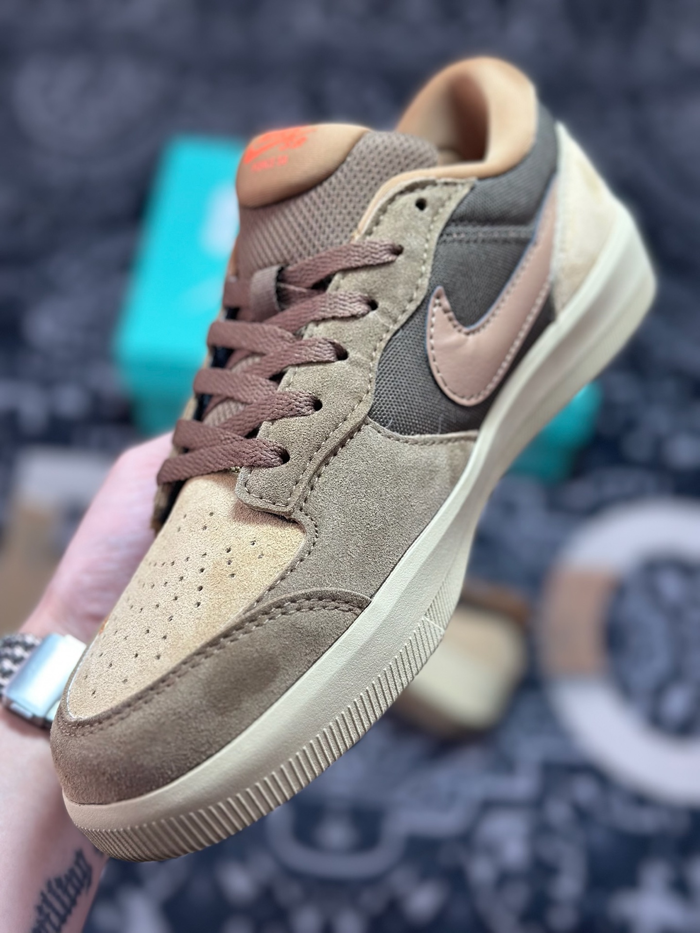 原厂级别 NK SB Force 58 棕色 复古胶底低帮街头运动滑板鞋 DV5477-201