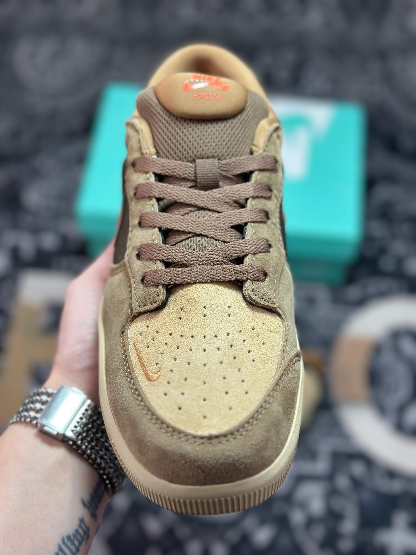 原厂级别 NK SB Force 58 棕色 复古胶底低帮街头运动滑板鞋 DV5477-201