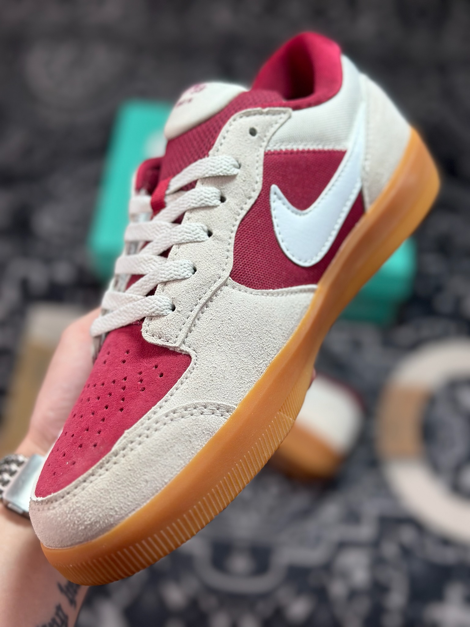 原厂级别 NK SB Force 58 灰红 复古胶底低帮街头运动滑板鞋 DV5477-601