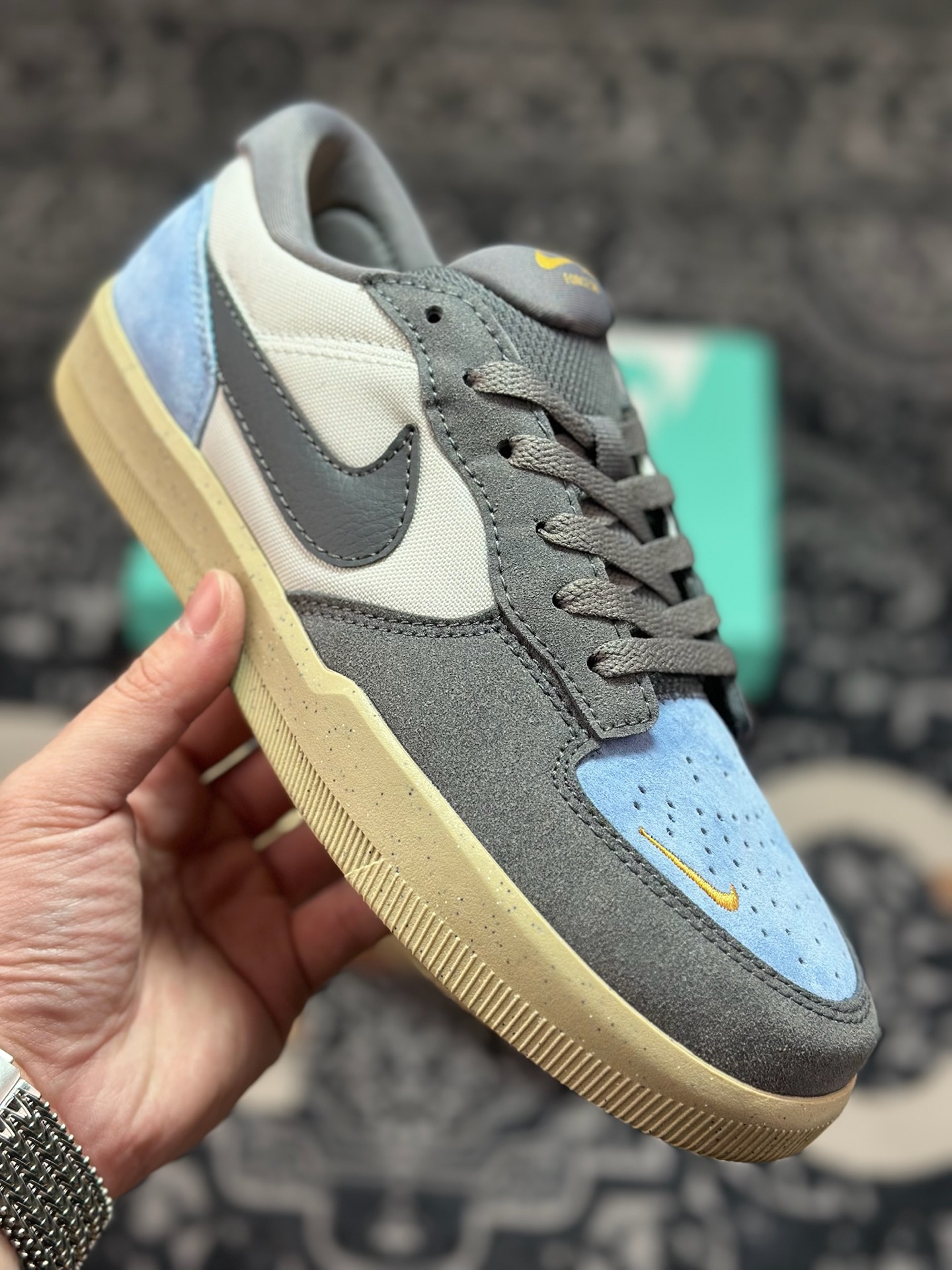 原厂级别 NK SB Force 58 蓝棕色 复古胶底低帮街头运动滑板鞋 DV5477-102