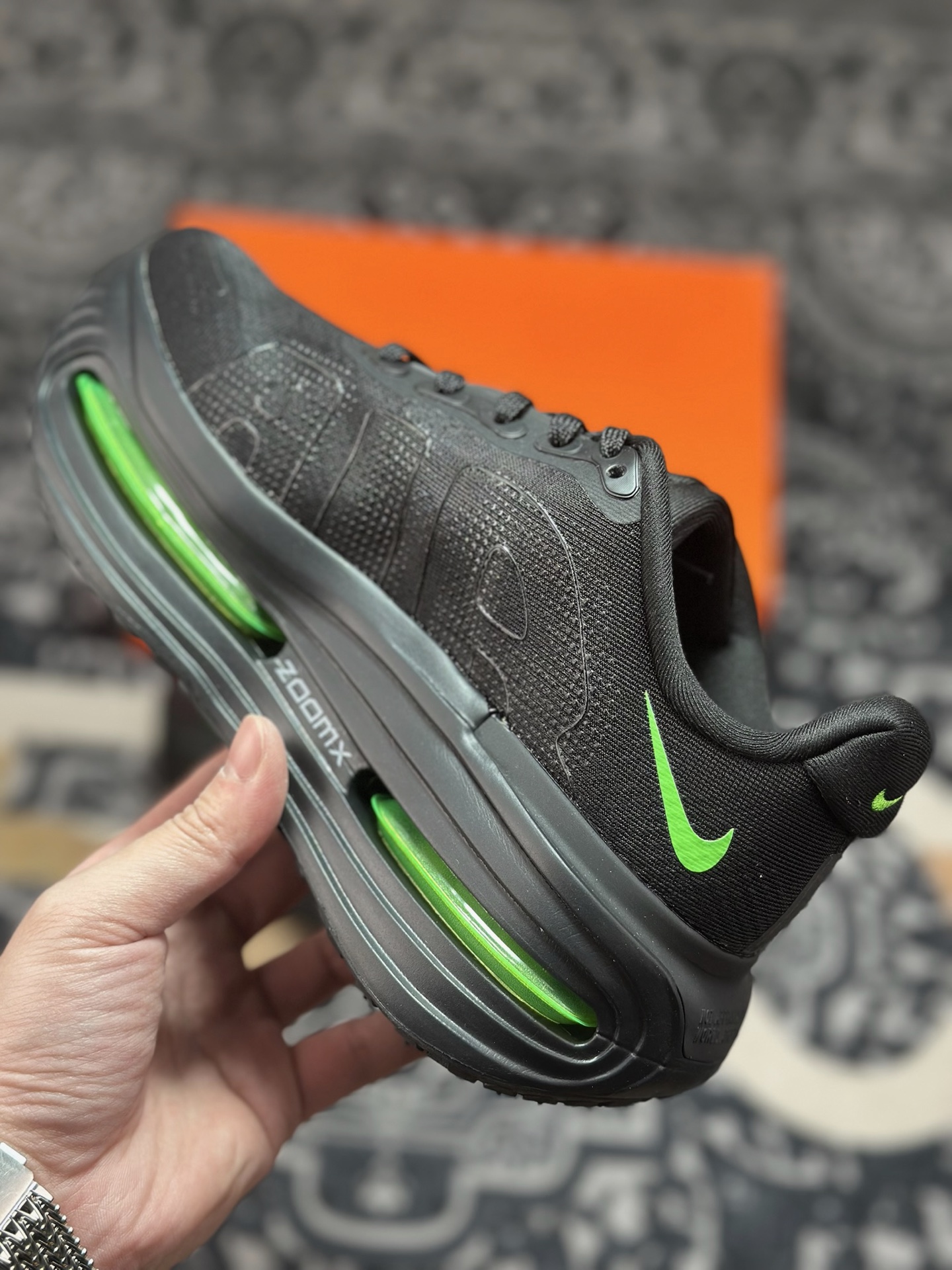 原装级别 Nike ZOOM PREMIUM 耐克 飞马 舒适减震防滑 低帮跑步鞋 FN8453-006