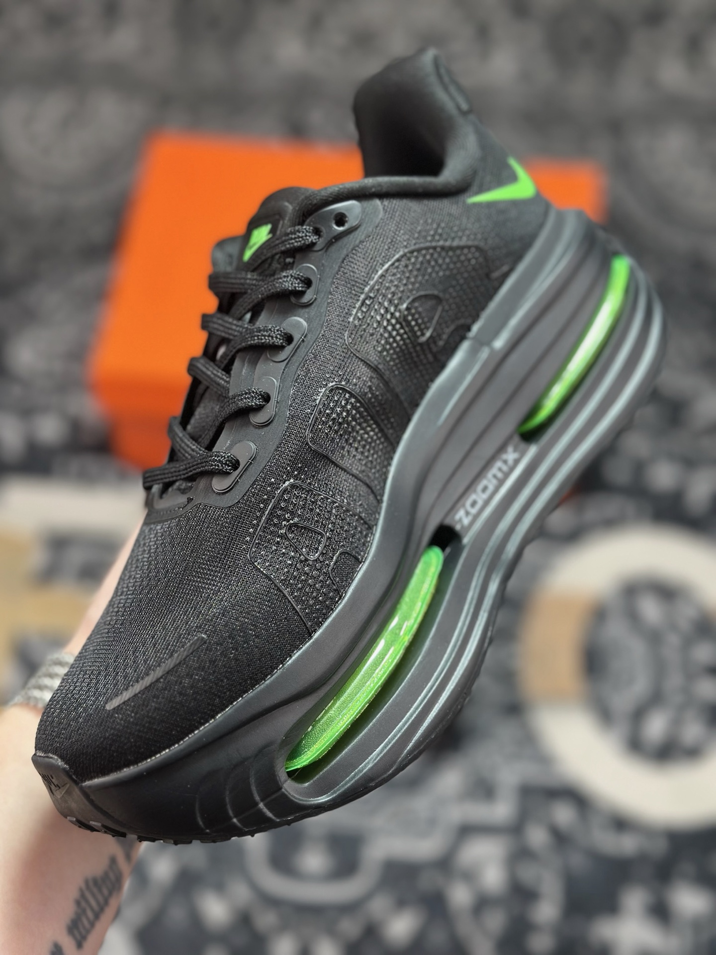 原装级别 Nike ZOOM PREMIUM 耐克 飞马 舒适减震防滑 低帮跑步鞋 FN8453-006