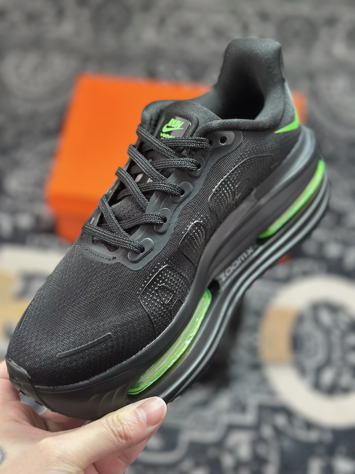 原装级别 Nike ZOOM PREMIUM 耐克 飞马 舒适减震防滑 低帮跑步鞋 FN8453-006