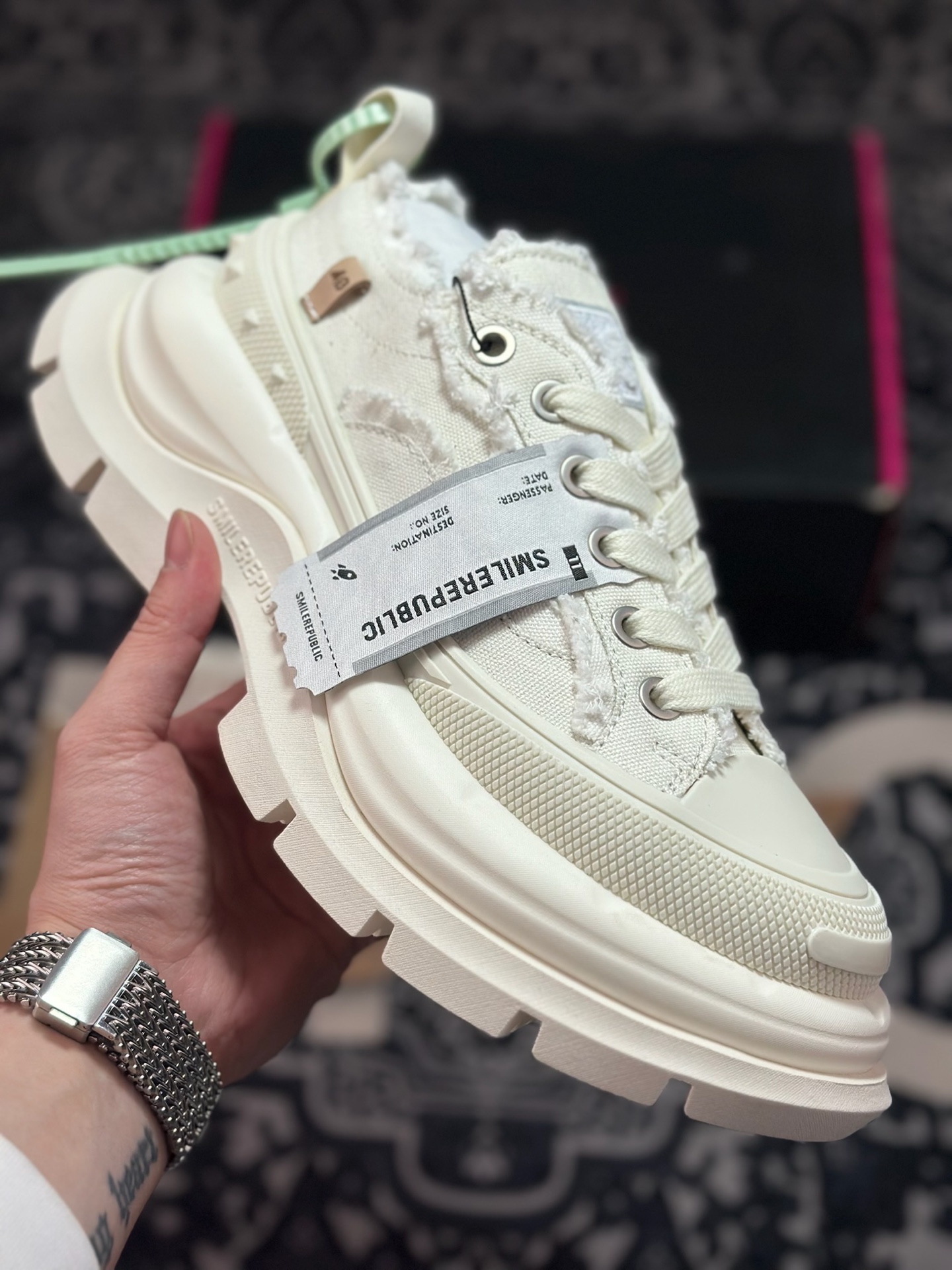 C0350 原装级别 25s早春最新款SMILEREPUBLIC 檀健次 老爹鞋2