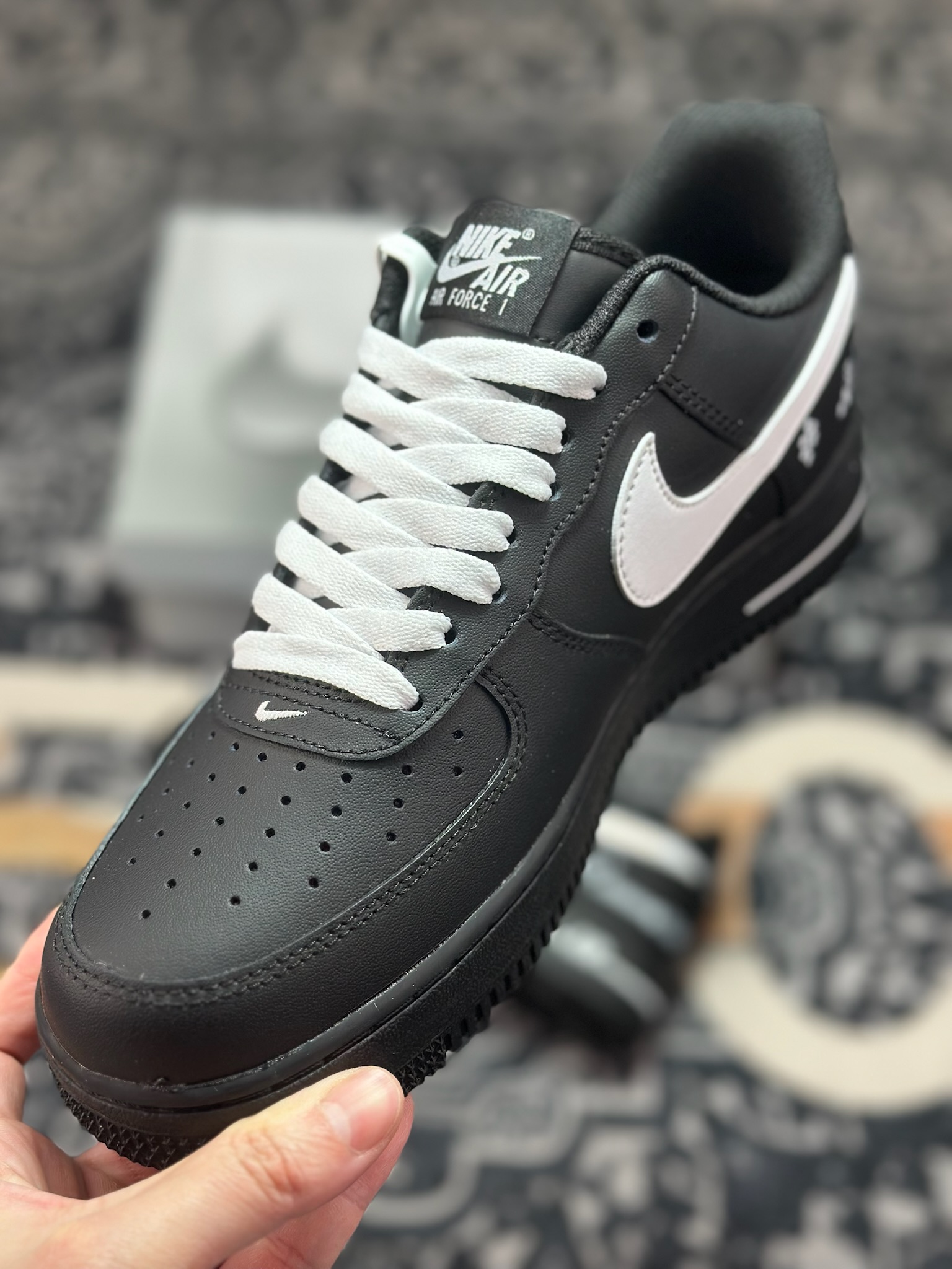 B4260 原装级别 NIke Air Force 1 '07 Low 空军一号低帮 运动鞋 休闲鞋 ZH0316-149
