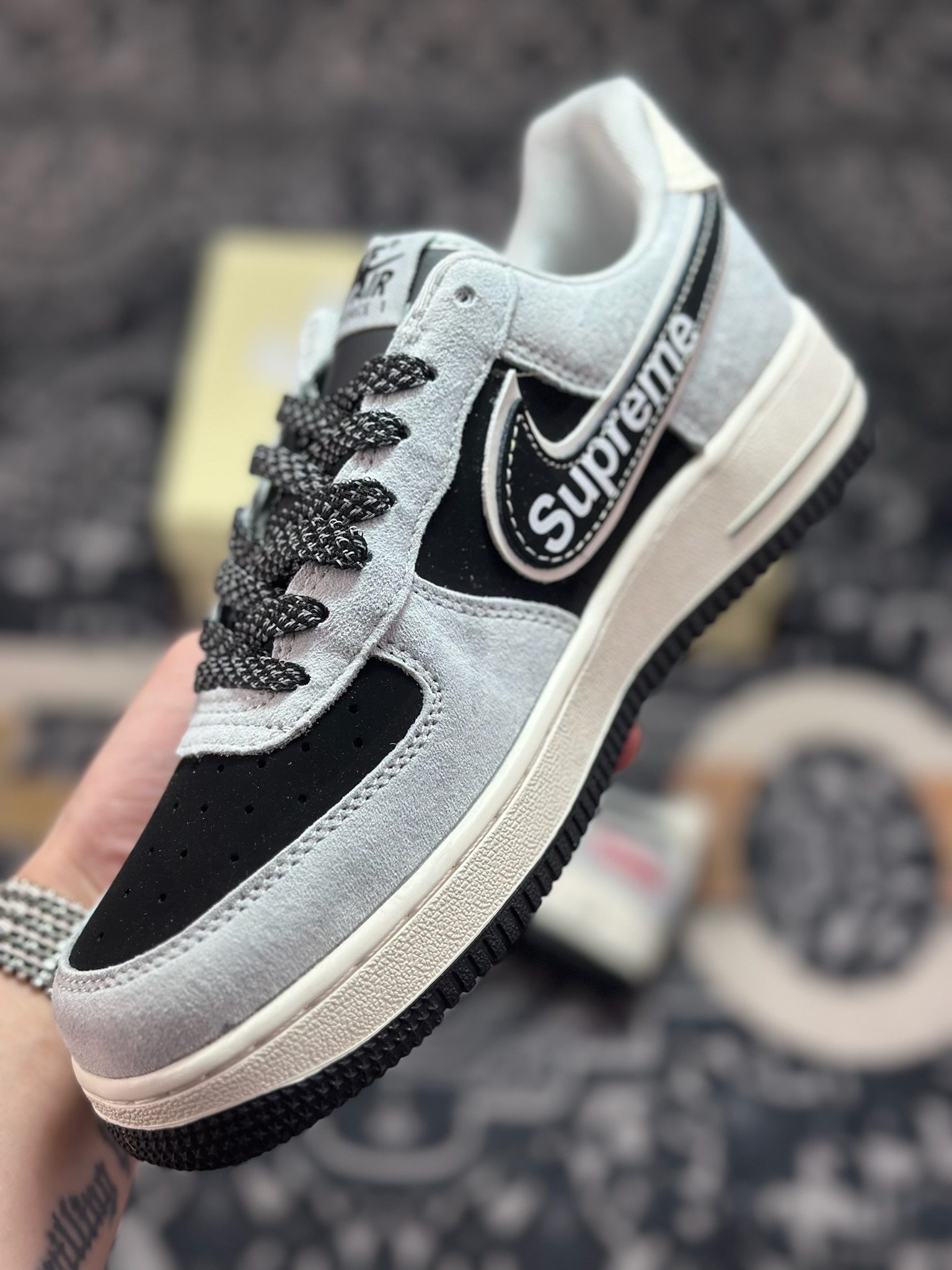 B4260 原装级别 NIke Air Force 1 '07 Low 空军一号低帮 运动鞋 休闲鞋 SS1979-003