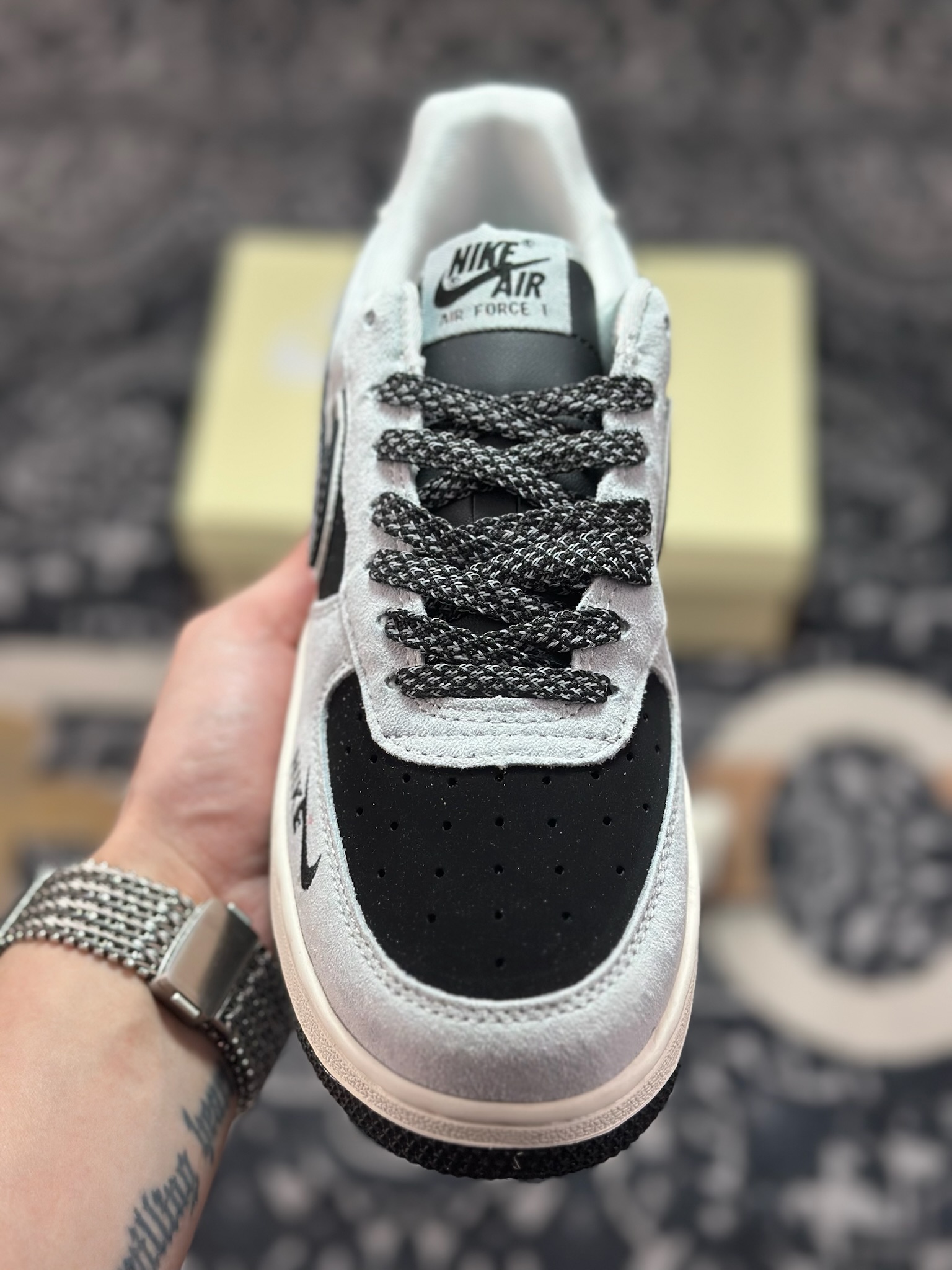 B4260 原装级别 NIke Air Force 1 '07 Low 空军一号低帮 运动鞋 休闲鞋 SS1979-003