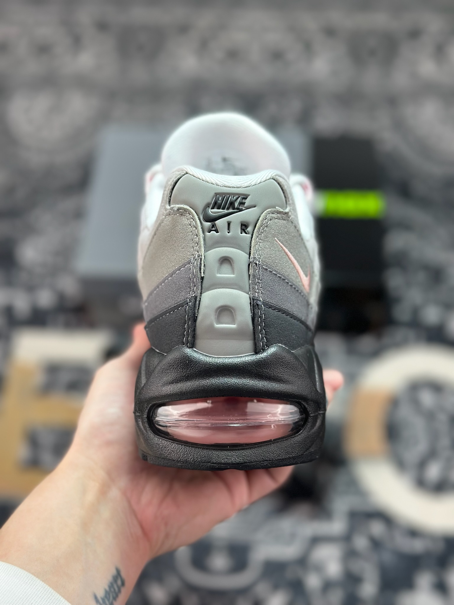 B9350 优选 原装级别 Nike Air Max 95 OG 灰粉 HJ5996-001