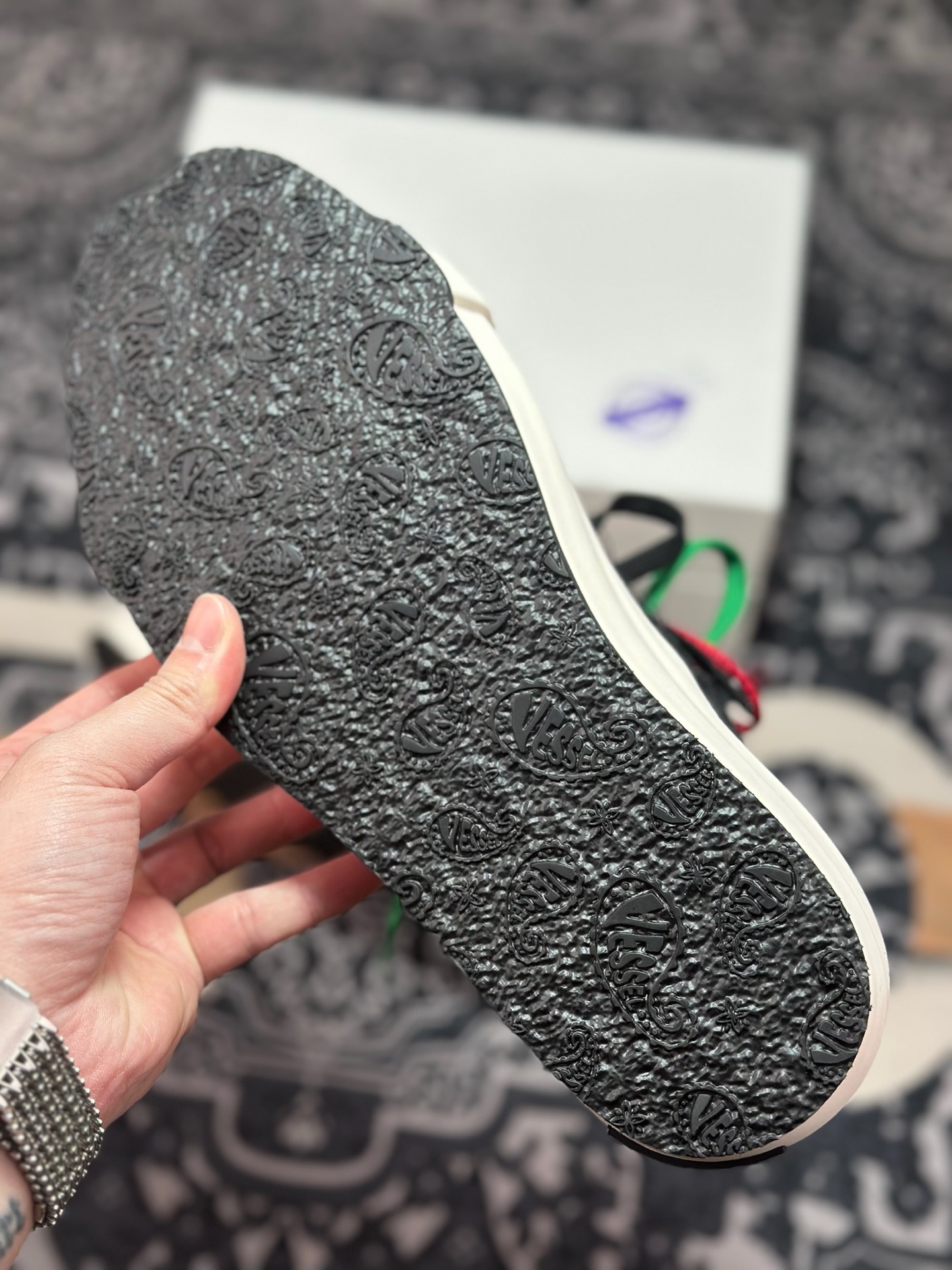 优选 原装级别 VESSEL × 吴建豪联名|雪花酥Snowflake厚底增高板鞋-Top High Quatity Cheap Sneakers Fashion Clothing Clothes Bags handbags Shoes of all Brand wholesale With The best Quality And Beautiful Price from China Factory Chinese suppliers wholesaler seller 优选 原装级别 VESSEL × 吴建豪联名|雪花酥Snowflake厚底增高板鞋