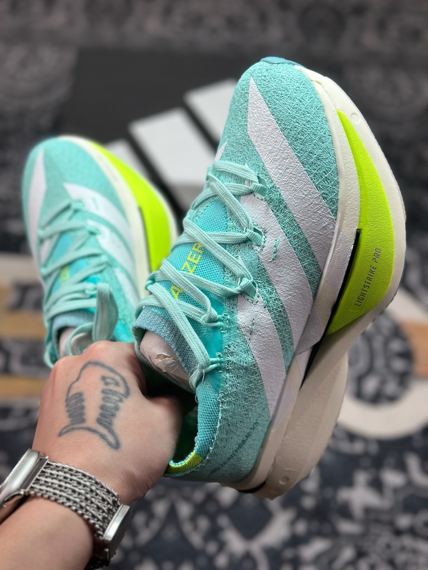原装级别 Adidas Adizero Prime X3 Strung 舒适防滑耐磨低帮跑步鞋 JR2598-Top High Quatity Cheap Sneakers Fashion Clothing Clothes Bags handbags Shoes of all Brand wholesale With The best Quality And Beautiful Price from China Factory Chinese suppliers wholesaler seller 原装级别 Adidas Adizero Prime X3 Strung 舒适防滑耐磨低帮跑步鞋 JR2598