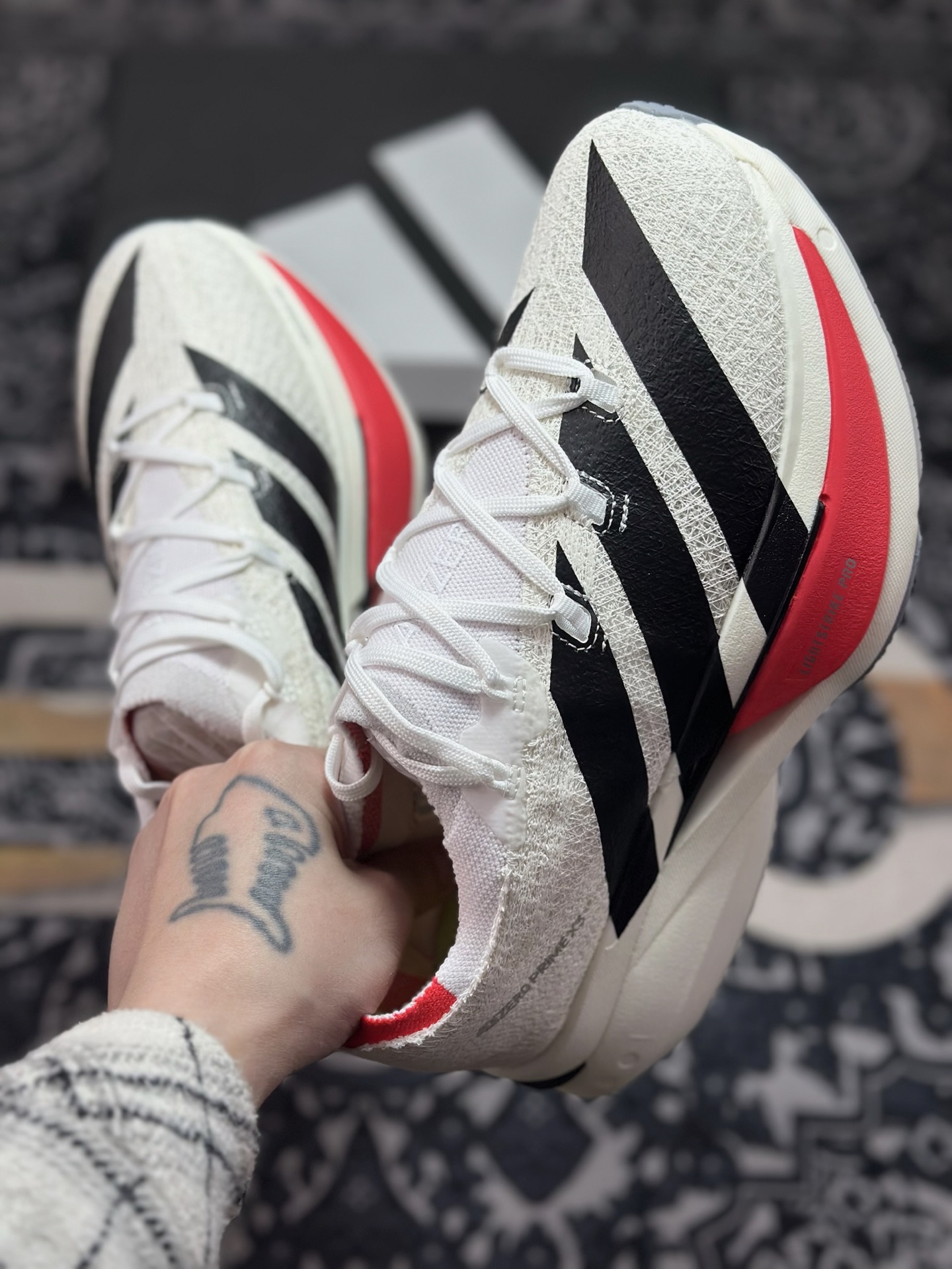 原装级别 Adidas Adizero Prime X3 Strung 舒适防滑耐磨低帮跑步鞋 JR2597-Top High Quatity Cheap Sneakers Fashion Clothing Clothes Bags handbags Shoes of all Brand wholesale With The best Quality And Beautiful Price from China Factory Chinese suppliers wholesaler seller 原装级别 Adidas Adizero Prime X3 Strung 舒适防滑耐磨低帮跑步鞋 JR2597
