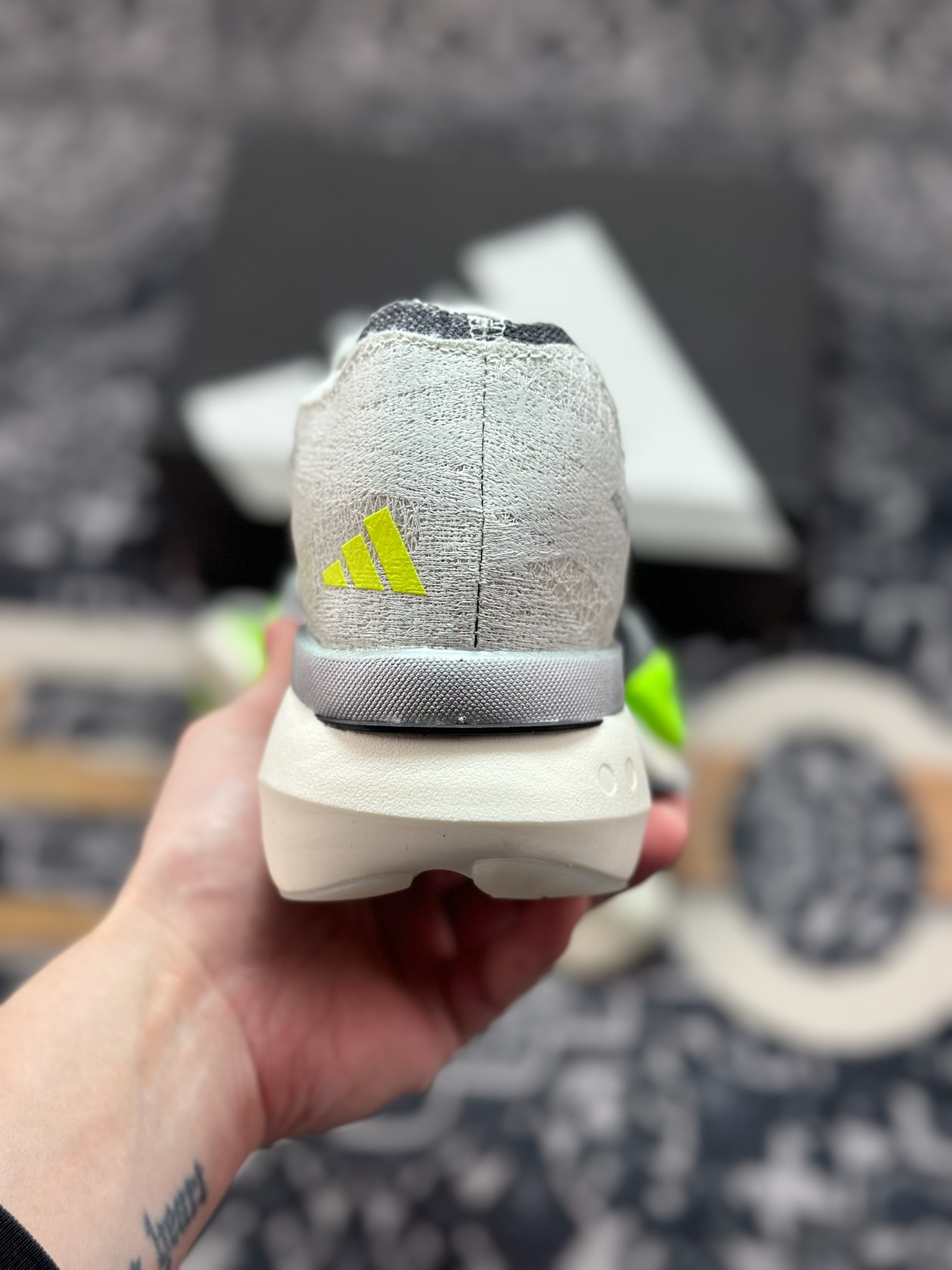 原装级别 Adidas Adizero Prime X3 Strung 舒适防滑耐磨低帮跑步鞋 JR5685-Top High Quatity Cheap Sneakers Fashion Clothing Clothes Bags handbags Shoes of all Brand wholesale With The best Quality And Beautiful Price from China Factory Chinese suppliers wholesaler seller 原装级别 Adidas Adizero Prime X3 Strung 舒适防滑耐磨低帮跑步鞋 JR5685