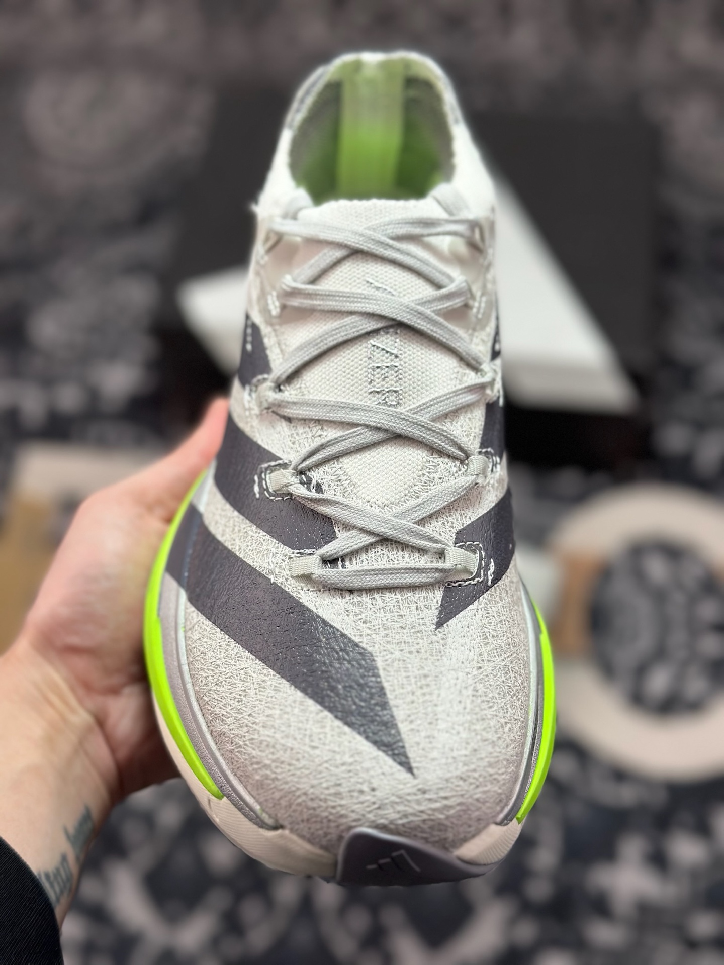 原装级别 Adidas Adizero Prime X3 Strung 舒适防滑耐磨低帮跑步鞋 JR5685-Top High Quatity Cheap Sneakers Fashion Clothing Clothes Bags handbags Shoes of all Brand wholesale With The best Quality And Beautiful Price from China Factory Chinese suppliers wholesaler seller 原装级别 Adidas Adizero Prime X3 Strung 舒适防滑耐磨低帮跑步鞋 JR5685