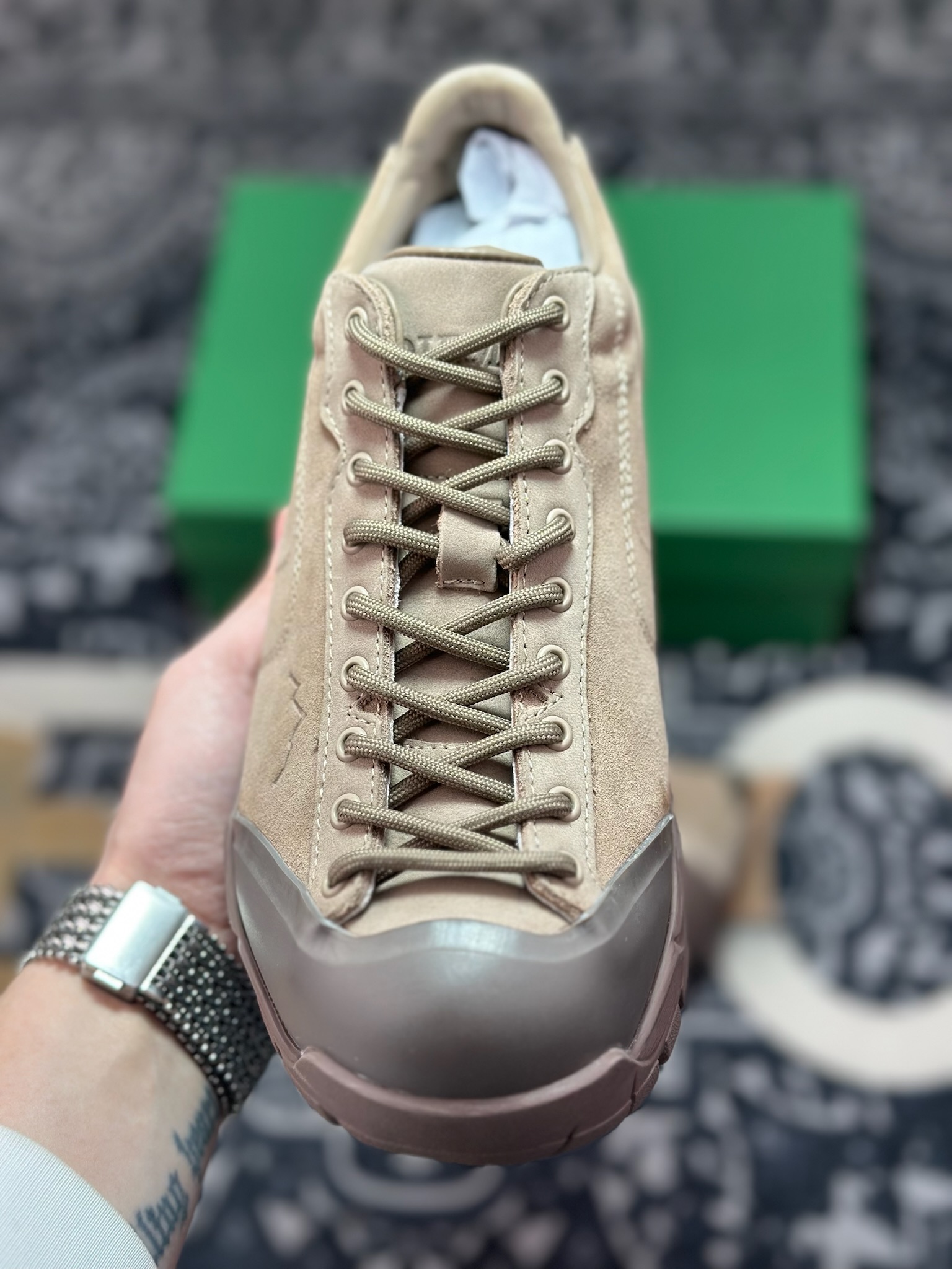 优选 原装级别 来自瑞典的复合式选品店 优选 原装级别 来自瑞典的复合式选品店