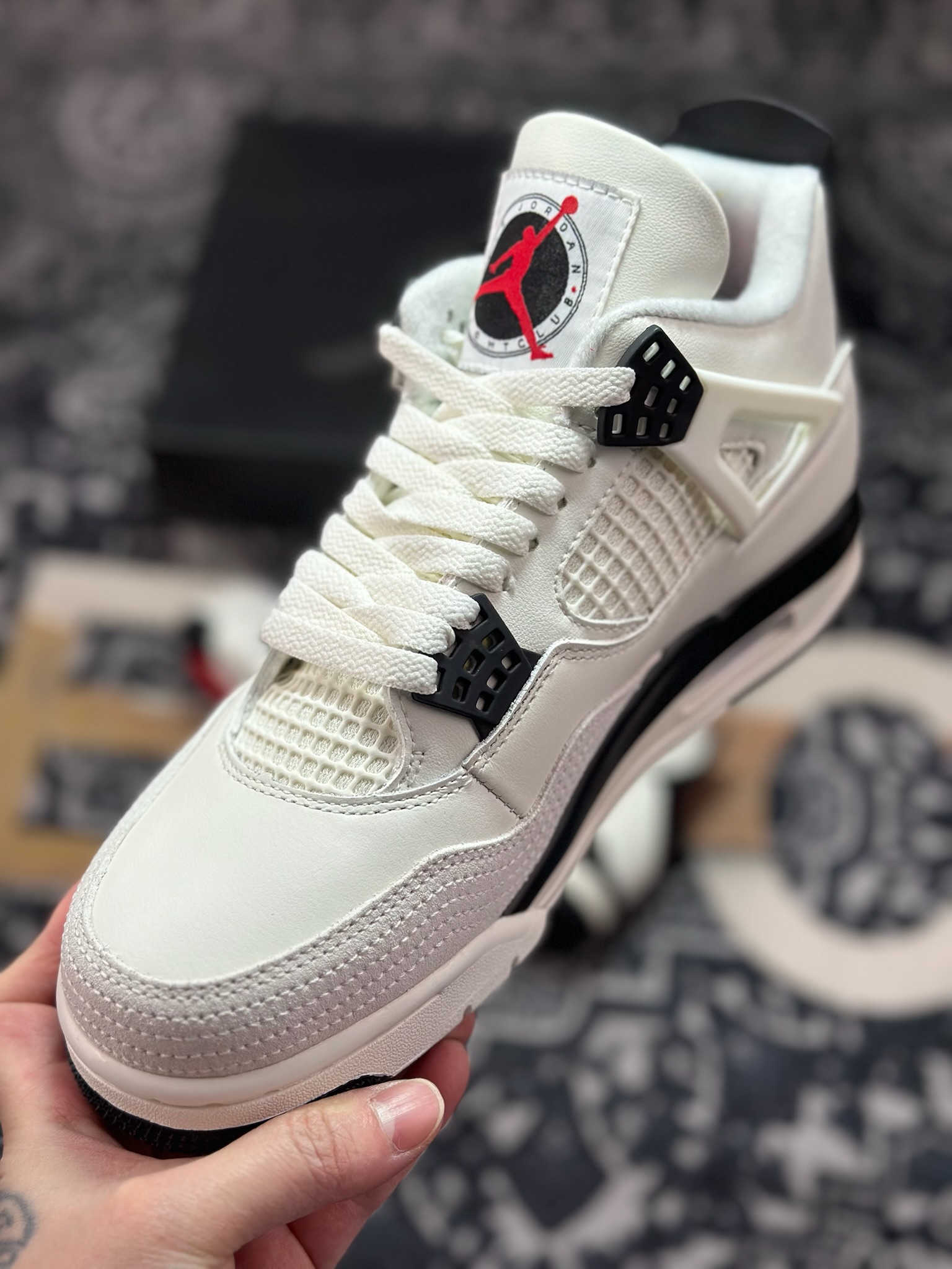 原装级别 Nike AIR JORDAN 4 RETRO FC AJ4 乔4飞行俱乐部 IM4002-100-Top High Quatity Cheap Sneakers Fashion Clothing Clothes Bags handbags Shoes of all Brand wholesale With The best Quality And Beautiful Price from China Factory Chinese suppliers wholesaler seller 原装级别 Nike AIR JORDAN 4 RETRO FC AJ4 乔4飞行俱乐部 IM4002-100