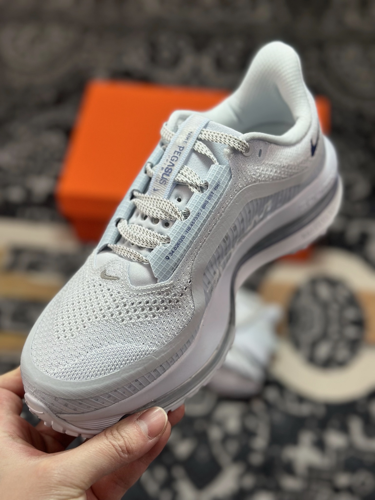 原装级别 NIKE PEGASUS PREMIUM耐克飞马公路跑步鞋 HQ2593-006 原装级别 NIKE PEGASUS PREMIUM耐克飞马公路跑步鞋 HQ2593-006