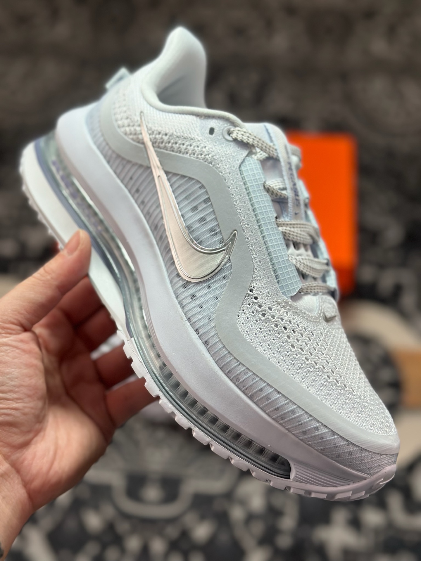 原装级别 NIKE PEGASUS PREMIUM耐克飞马公路跑步鞋 HQ2593-006 原装级别 NIKE PEGASUS PREMIUM耐克飞马公路跑步鞋 HQ2593-006