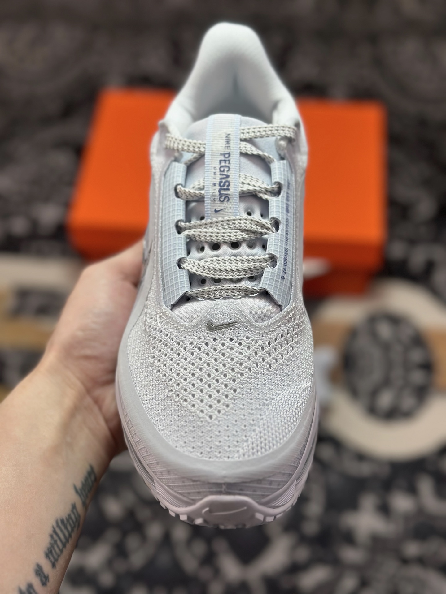 原装级别 NIKE PEGASUS PREMIUM耐克飞马公路跑步鞋 HQ2593-006 原装级别 NIKE PEGASUS PREMIUM耐克飞马公路跑步鞋 HQ2593-006
