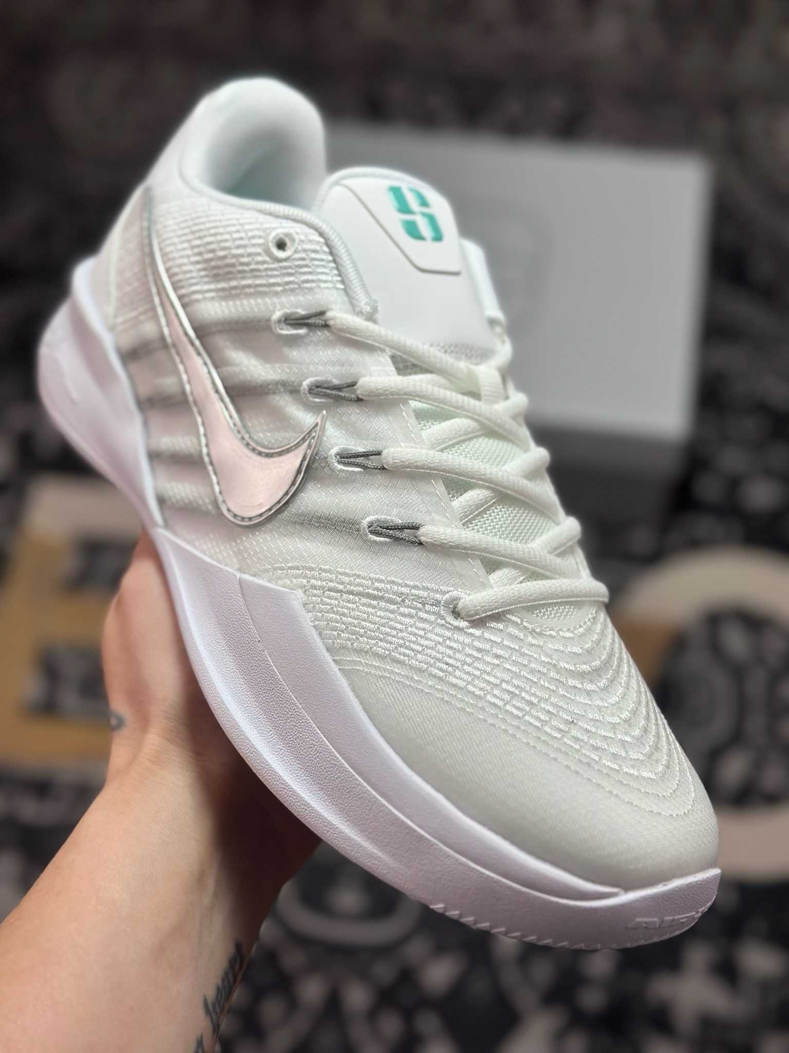 原装级别Nike Sabrina 3 耐克 轻便耐磨 减震 低帮 篮球鞋 HF2881-009 原装级别Nike Sabrina 3 耐克 轻便耐磨 减震 低帮 篮球鞋 HF2881-009