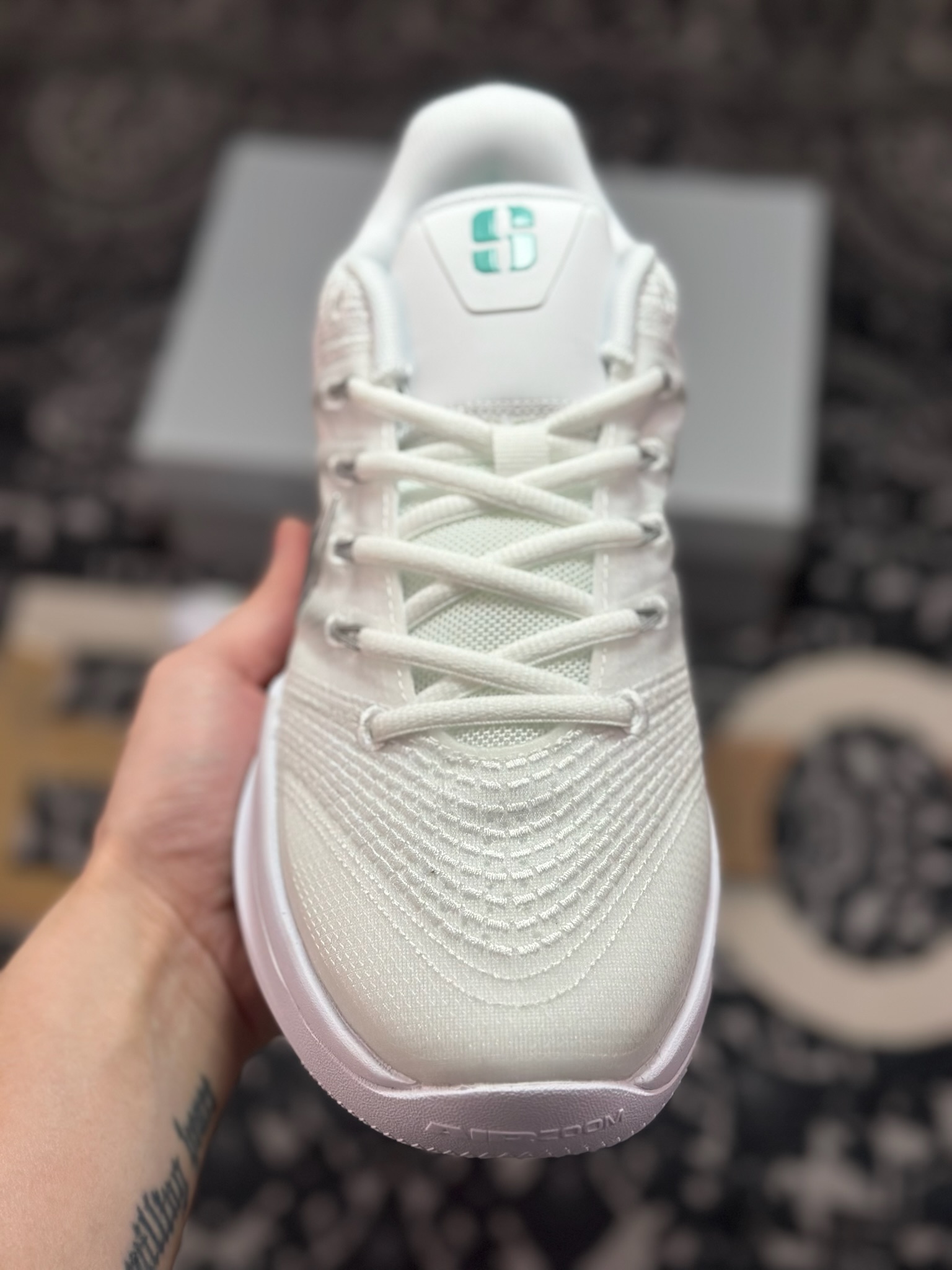 原装级别Nike Sabrina 3 耐克 轻便耐磨 减震 低帮 篮球鞋 HF2881-009 原装级别Nike Sabrina 3 耐克 轻便耐磨 减震 低帮 篮球鞋 HF2881-009