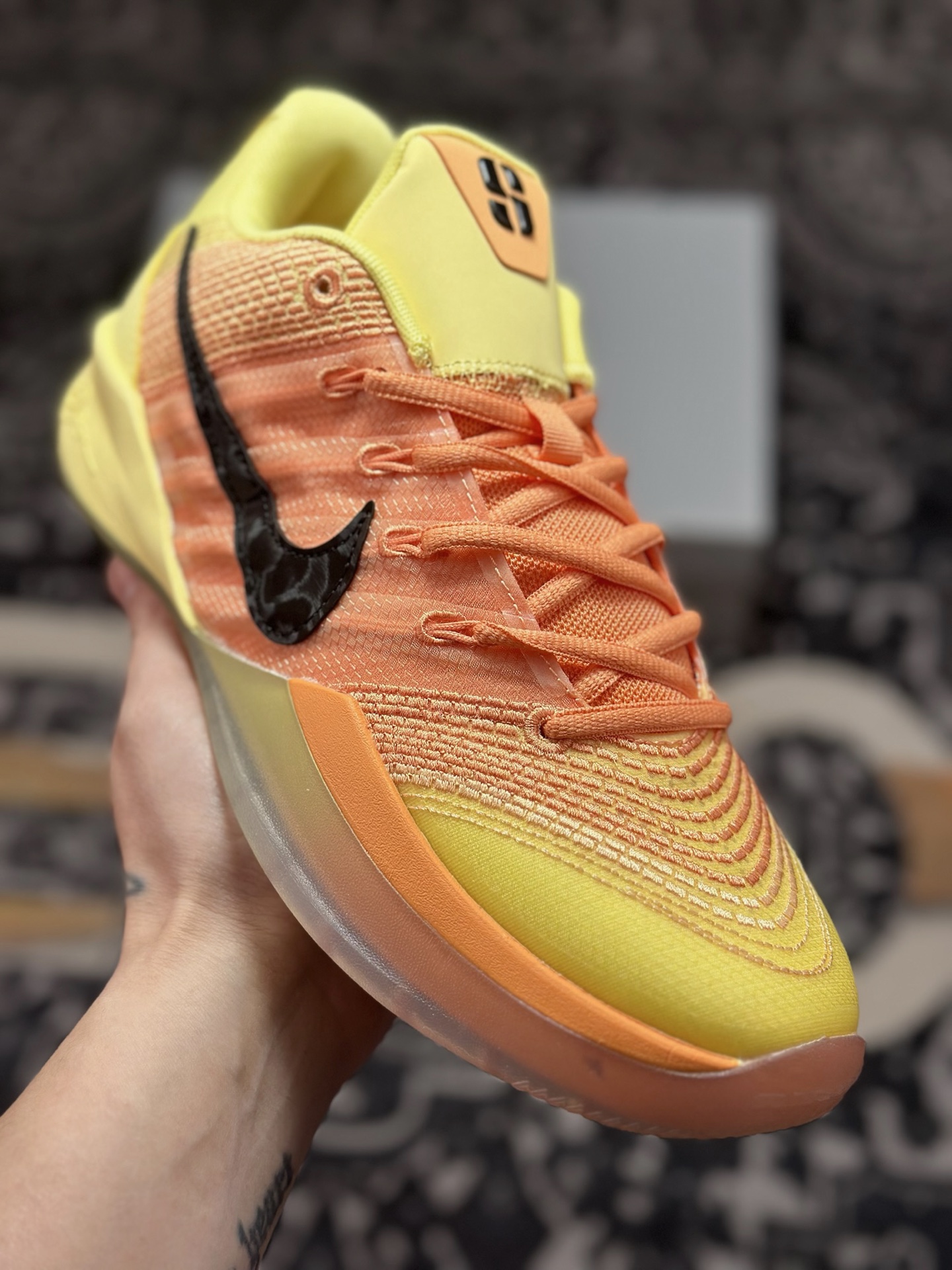 原装级别Nike Sabrina 3 耐克 轻便耐磨 减震 低帮 篮球鞋 IB2273-700 原装级别Nike Sabrina 3 耐克 轻便耐磨 减震 低帮 篮球鞋 IB2273-700