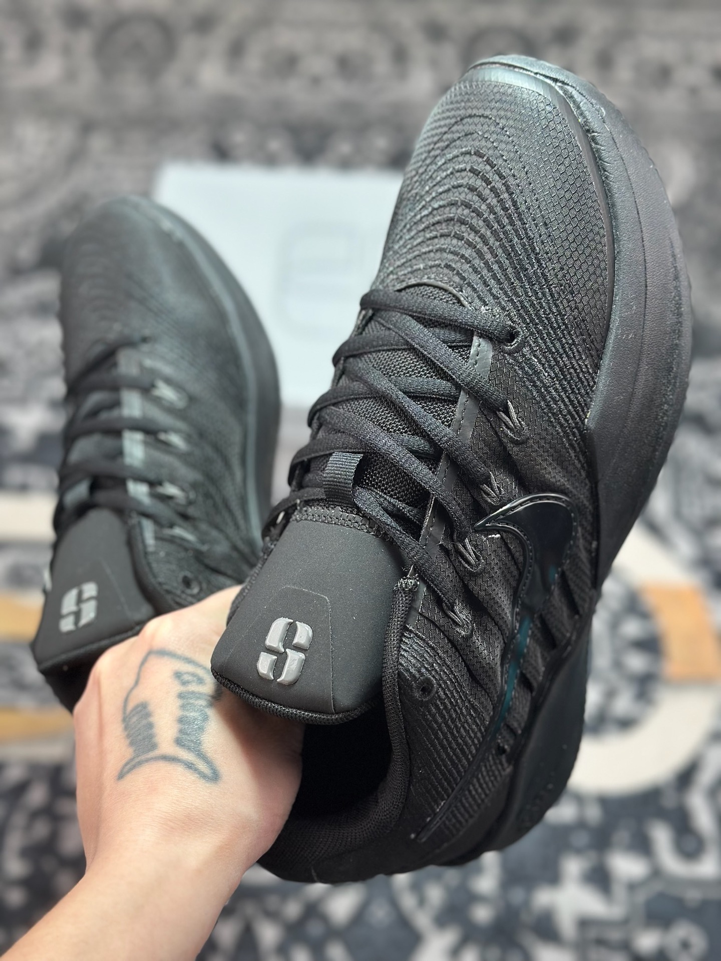 原装级别Nike Sabrina 3 耐克 轻便耐磨 减震 低帮 篮球鞋 HF2881-007 原装级别Nike Sabrina 3 耐克 轻便耐磨 减震 低帮 篮球鞋 HF2881-007