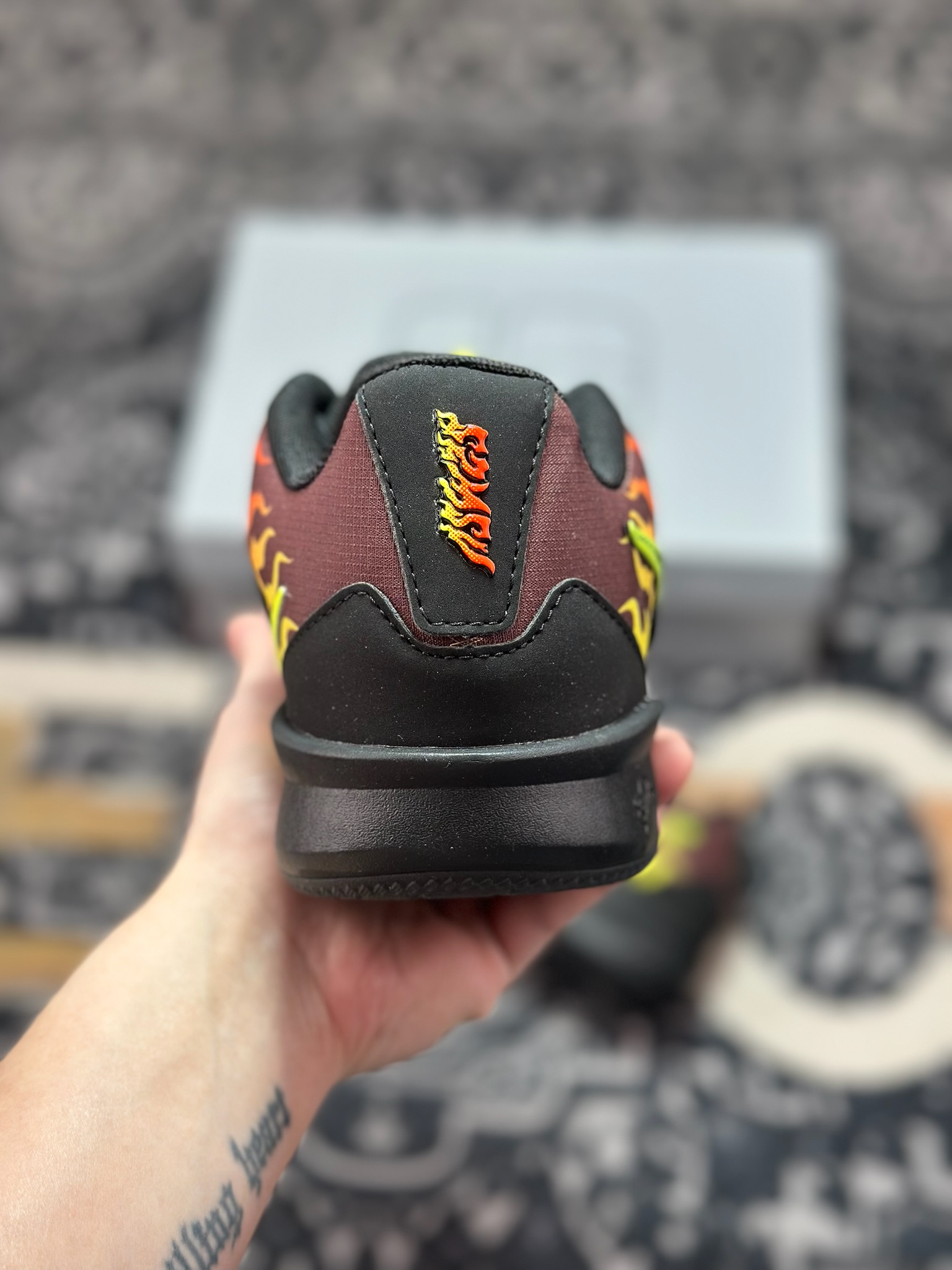 原装级别Nike Sabrina 3 耐克 轻便耐磨 减震 低帮 篮球鞋 HF2881-006 原装级别Nike Sabrina 3 耐克 轻便耐磨 减震 低帮 篮球鞋 HF2881-006