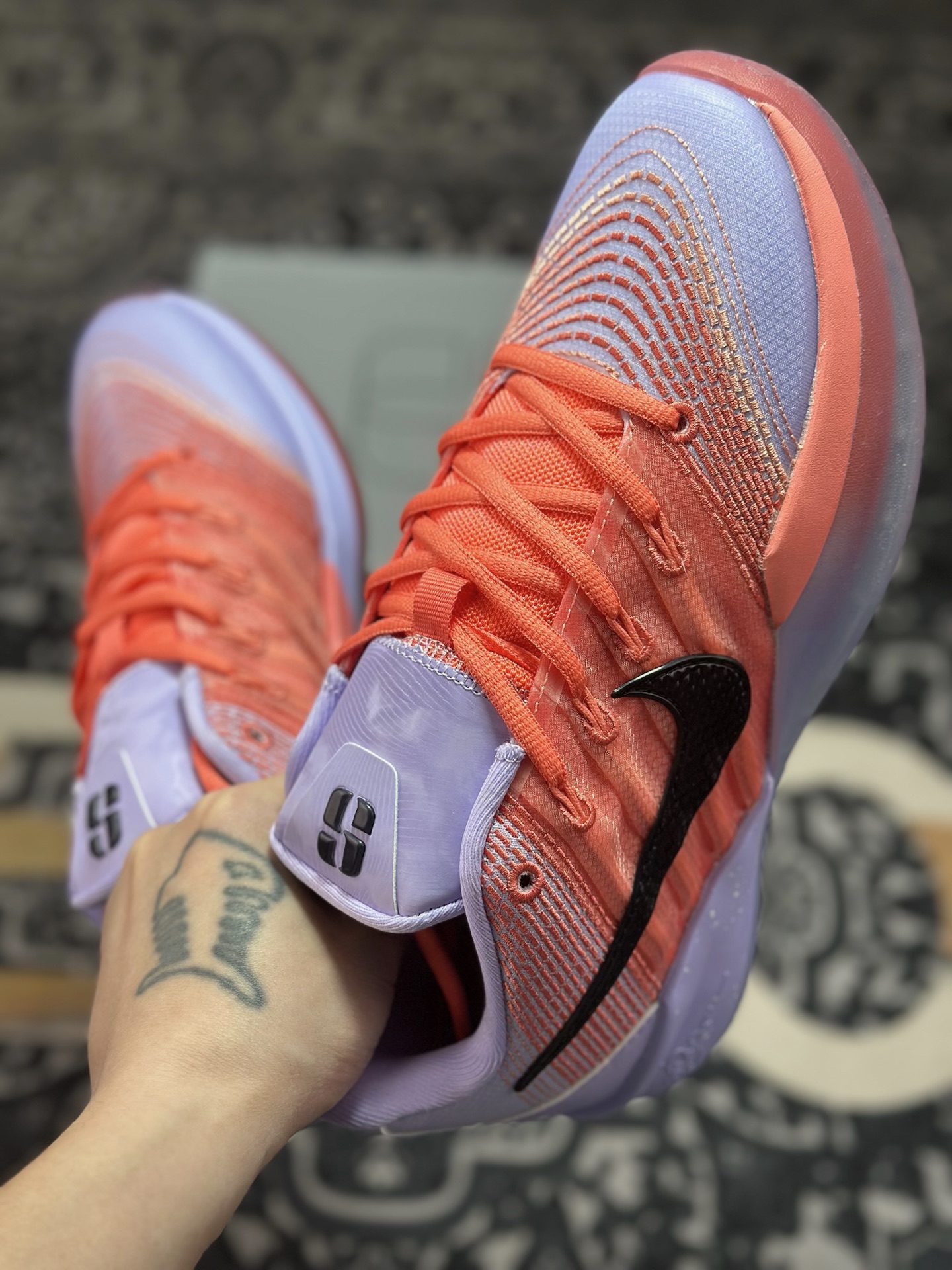 原装级别Nike Sabrina 3 耐克 轻便耐磨 减震 低帮 篮球鞋 HF2881-500 原装级别Nike Sabrina 3 耐克 轻便耐磨 减震 低帮 篮球鞋 HF2881-500