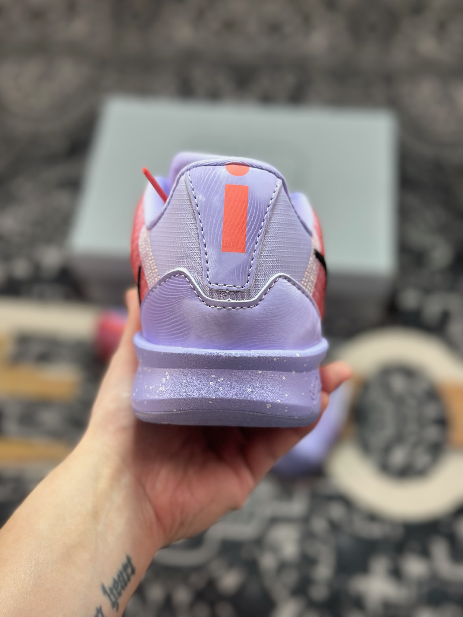 原装级别Nike Sabrina 3 耐克 轻便耐磨 减震 低帮 篮球鞋 HF2881-500 原装级别Nike Sabrina 3 耐克 轻便耐磨 减震 低帮 篮球鞋 HF2881-500