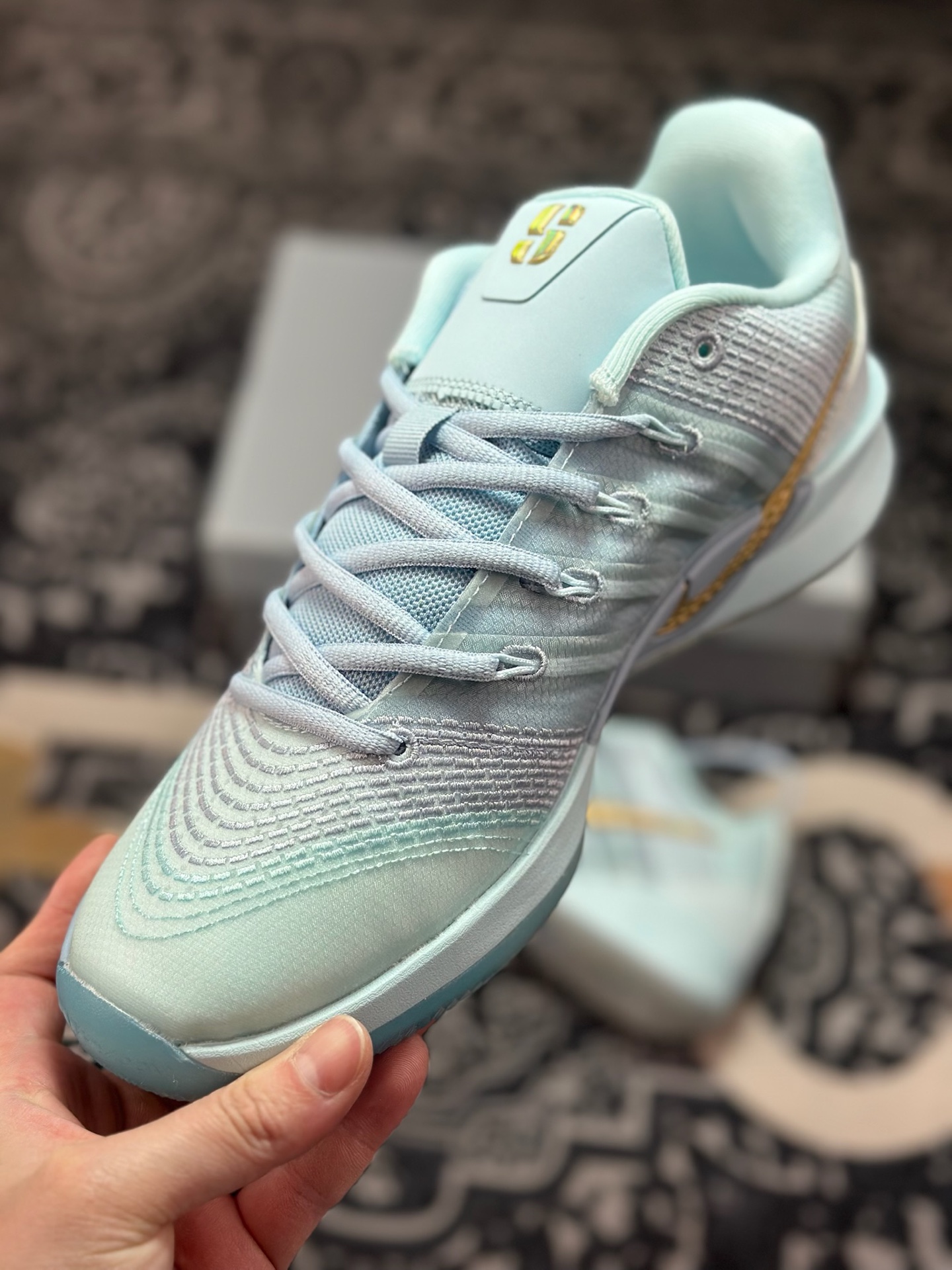 原装级别Nike Sabrina 3 耐克 轻便耐磨 减震 低帮 篮球鞋 HF2881-400 原装级别Nike Sabrina 3 耐克 轻便耐磨 减震 低帮 篮球鞋 HF2881-400