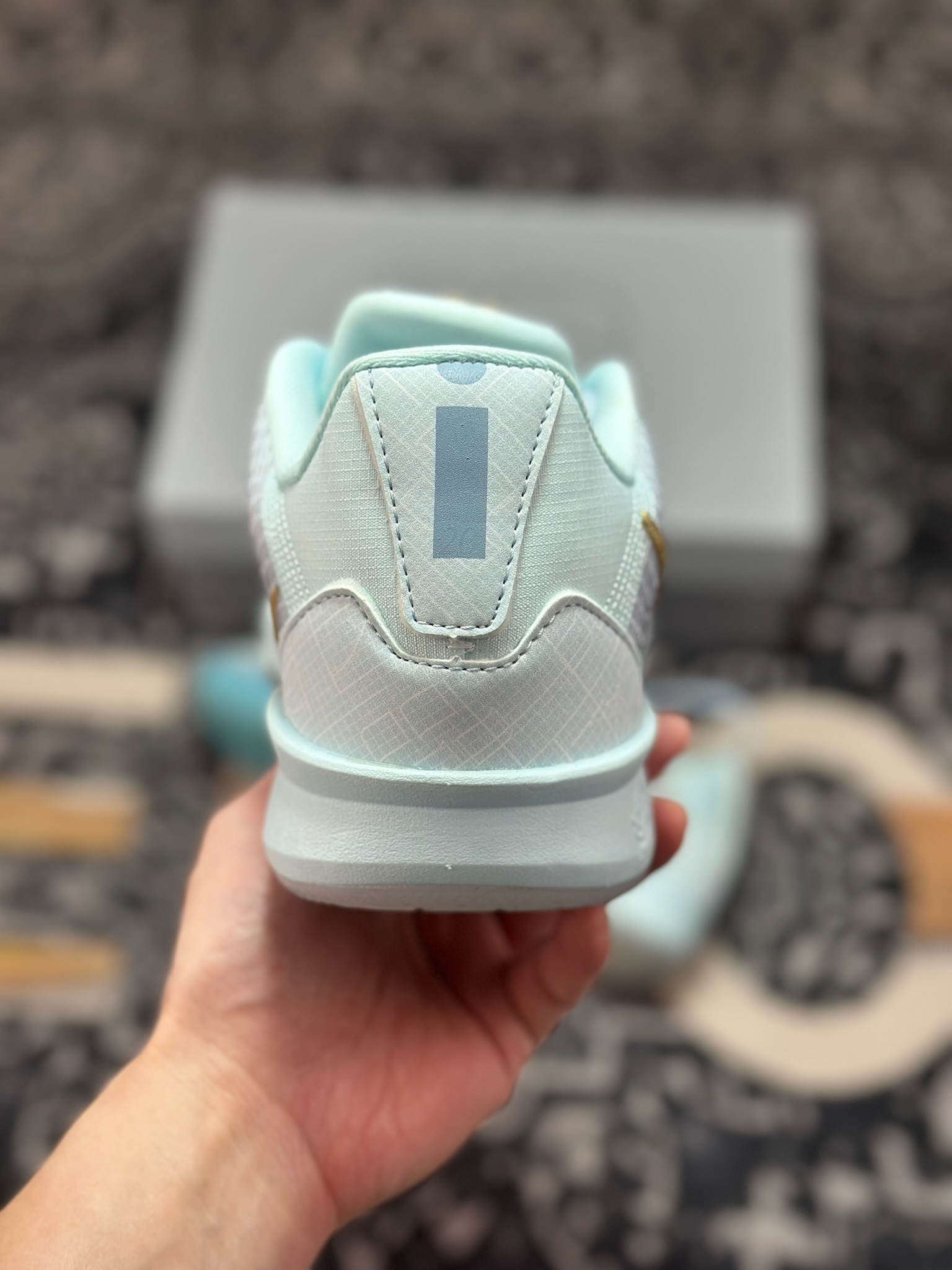 原装级别Nike Sabrina 3 耐克 轻便耐磨 减震 低帮 篮球鞋 HF2881-400 原装级别Nike Sabrina 3 耐克 轻便耐磨 减震 低帮 篮球鞋 HF2881-400