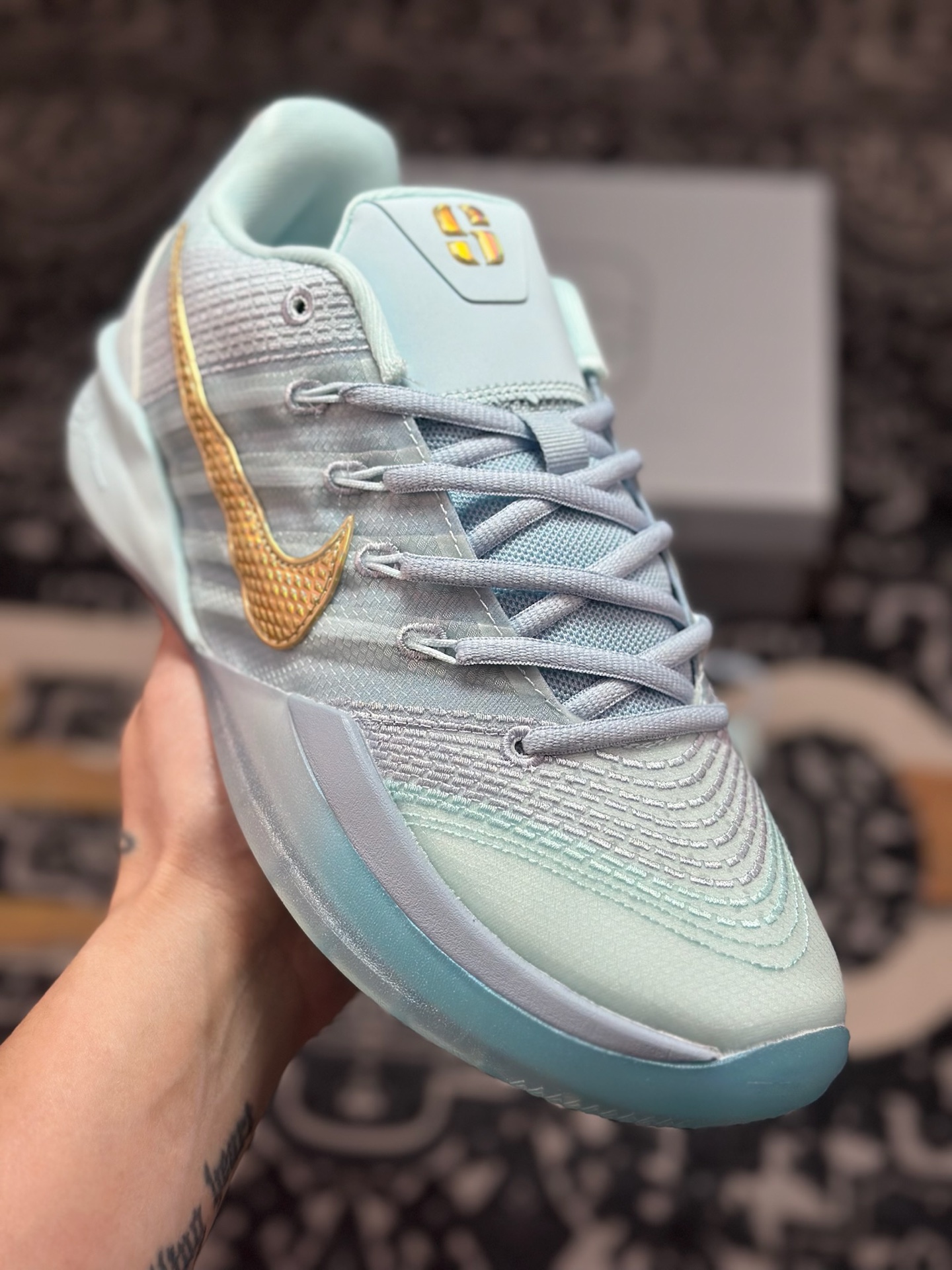 原装级别Nike Sabrina 3 耐克 轻便耐磨 减震 低帮 篮球鞋 HF2881-400 原装级别Nike Sabrina 3 耐克 轻便耐磨 减震 低帮 篮球鞋 HF2881-400