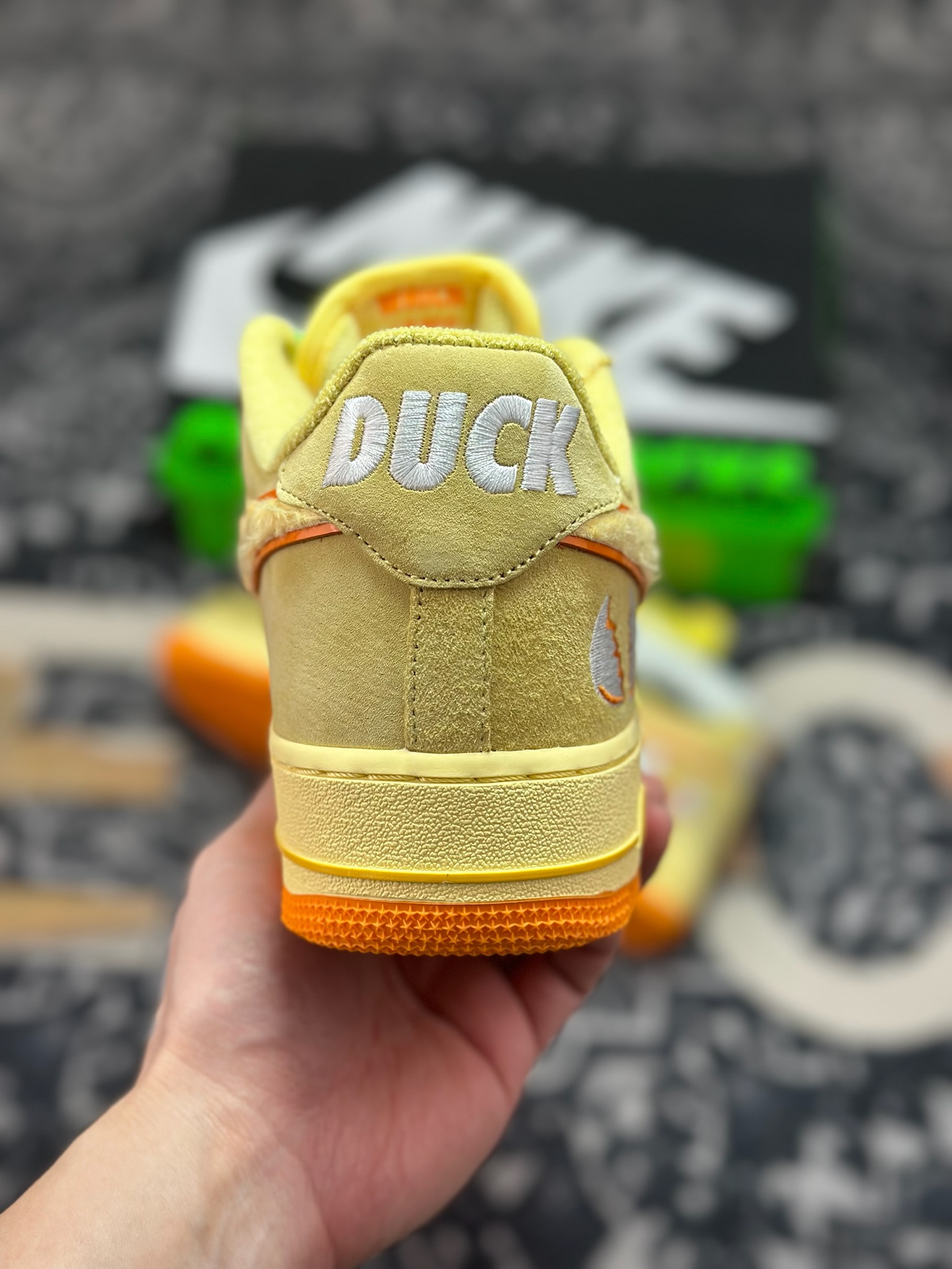 原装级别 Doaf x NK Air Force 1 Low 联名款 空军一号低帮休闲板鞋 IU7612-700-Top High Quatity Cheap Sneakers Fashion Clothing Clothes Bags handbags Shoes of all Brand wholesale With The best Quality And Beautiful Price from China Factory Chinese suppliers wholesaler seller 原装级别 Doaf x NK Air Force 1 Low 联名款 空军一号低帮休闲板鞋 IU7612-700
