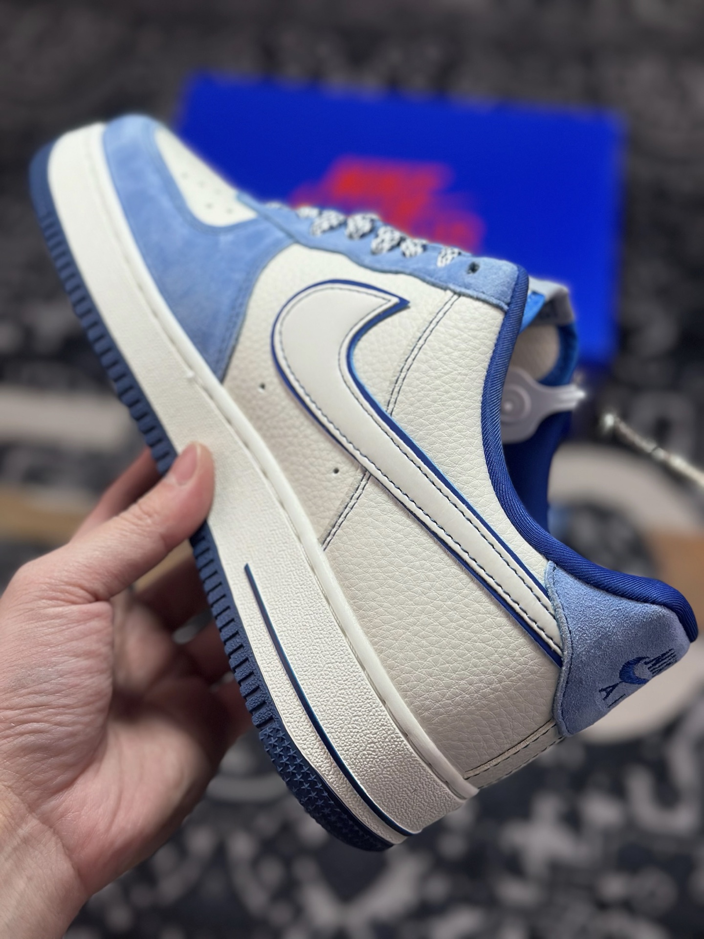 原装级别 Nike Air Force 1'07 Low 联名款 蓝白格调 空军一号低帮休闲板鞋 SY1388-020-Top High Quatity Cheap Sneakers Fashion Clothing Clothes Bags handbags Shoes of all Brand wholesale With The best Quality And Beautiful Price from China Factory Chinese suppliers wholesaler seller 原装级别 Nike Air Force 1'07 Low 联名款 蓝白格调 空军一号低帮休闲板鞋 SY1388-020