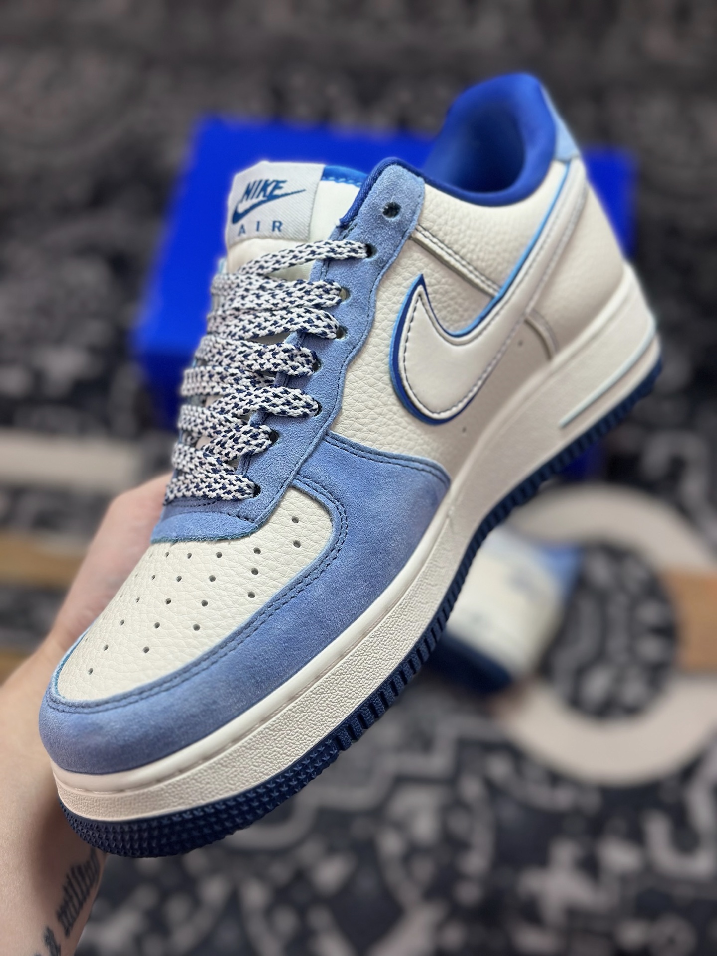 原装级别 Nike Air Force 1'07 Low 联名款 蓝白格调 空军一号低帮休闲板鞋 SY1388-020-Top High Quatity Cheap Sneakers Fashion Clothing Clothes Bags handbags Shoes of all Brand wholesale With The best Quality And Beautiful Price from China Factory Chinese suppliers wholesaler seller 原装级别 Nike Air Force 1'07 Low 联名款 蓝白格调 空军一号低帮休闲板鞋 SY1388-020