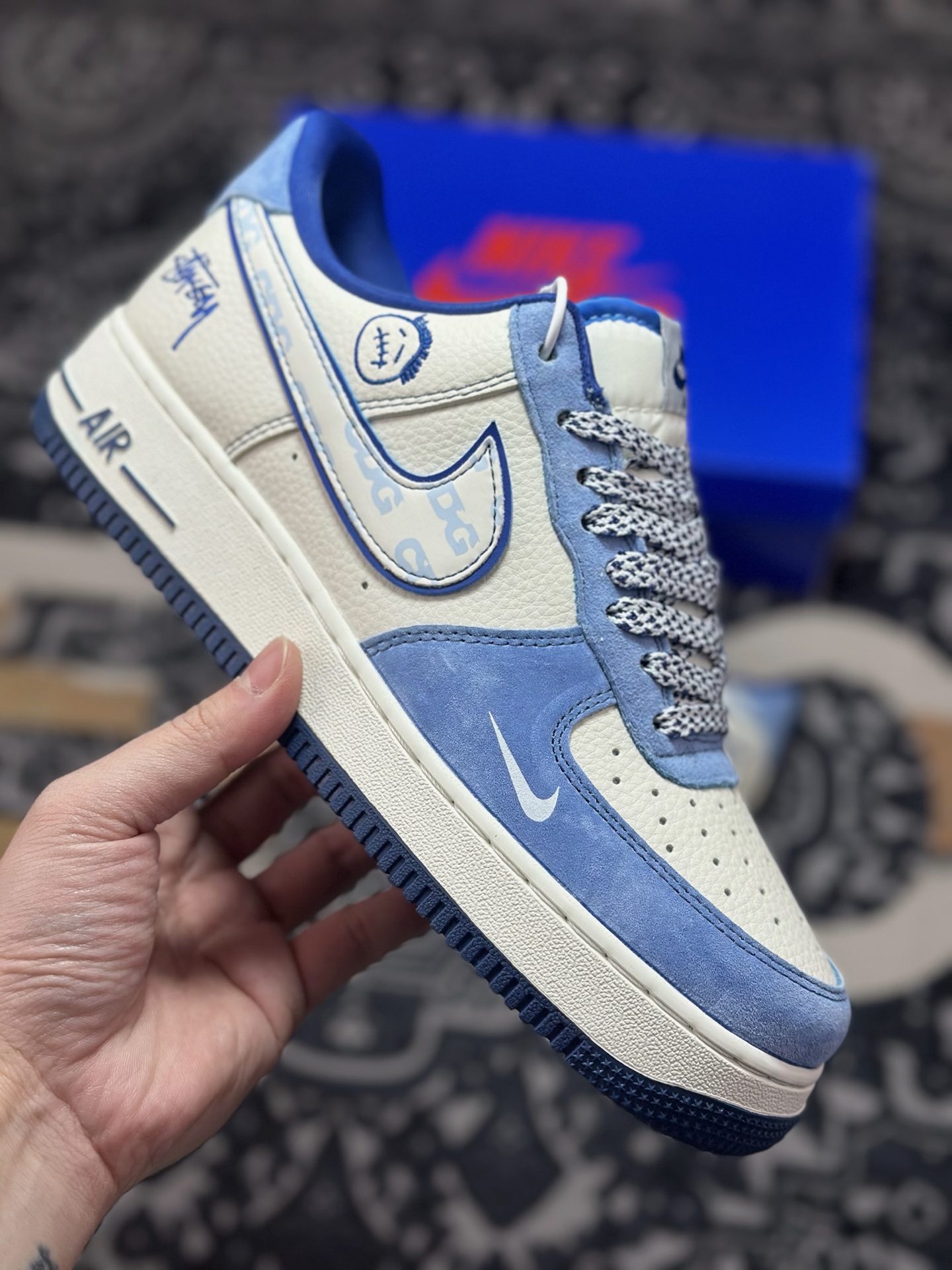 原装级别 Nike Air Force 1'07 Low 联名款 蓝白格调 空军一号低帮休闲板鞋 SY1388-020-Top High Quatity Cheap Sneakers Fashion Clothing Clothes Bags handbags Shoes of all Brand wholesale With The best Quality And Beautiful Price from China Factory Chinese suppliers wholesaler seller 原装级别 Nike Air Force 1'07 Low 联名款 蓝白格调 空军一号低帮休闲板鞋 SY1388-020