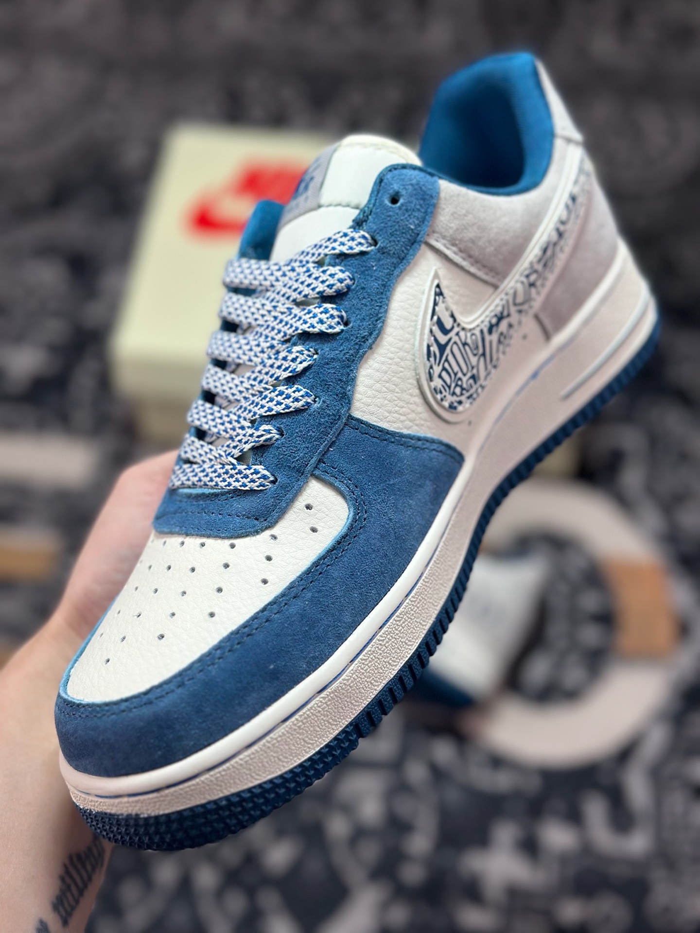 原装级别 奢潮碰撞 经典重塑｜Nike Air Force 1 Low x Dior联名定制款 SS1979-010
